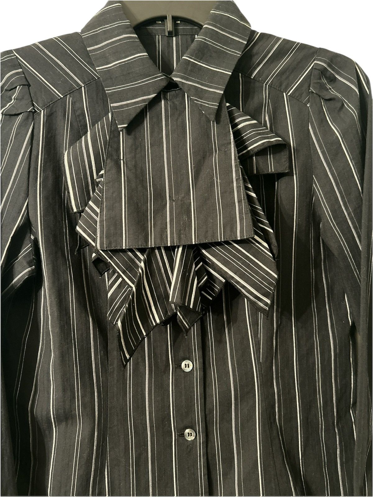 If Six Was Nine Black Peace Now Pinstripe Ruffle Button Up Size US M / EU 48-50 / 2 - 2 Thumbnail