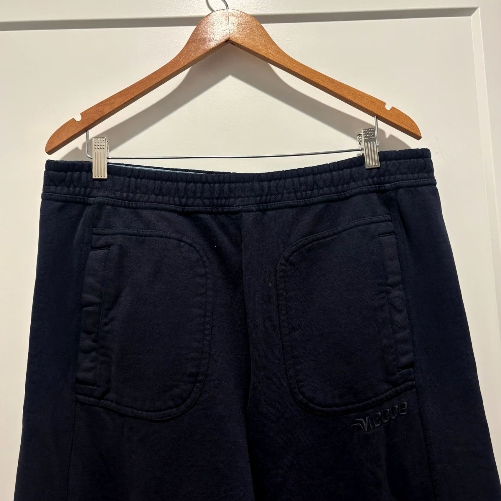 Vintage Mecca USA Mens Vintage Baggy Sweatpants Navy Blue Embroidered Logo Size Medium Size US 31 - 2 Thumbnail