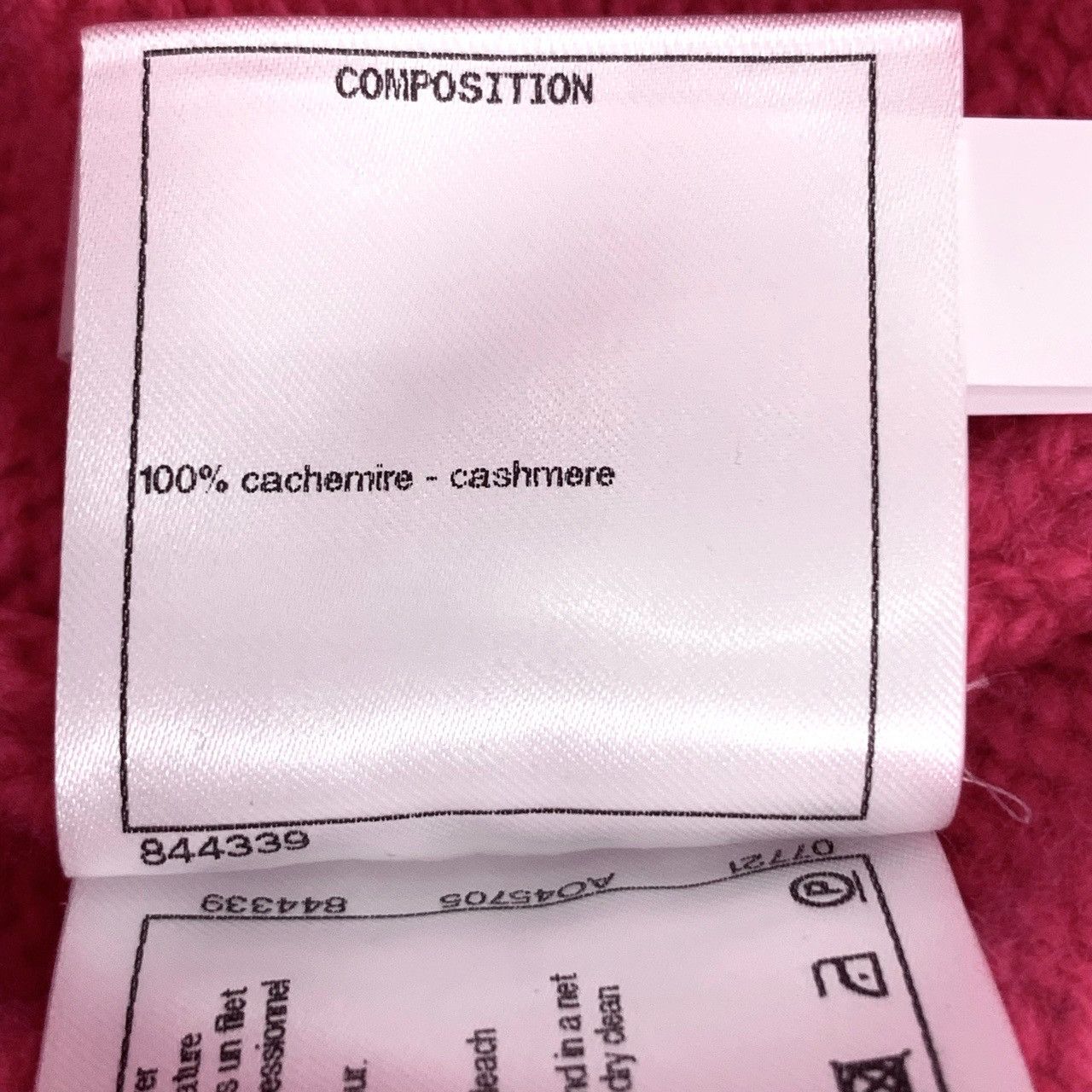 Chanel Chanel Knitwear Pink Logo Beaded Cashmere Sweater (Size XS) Size XS / US 0-2 / IT 36-38 - 4 Thumbnail