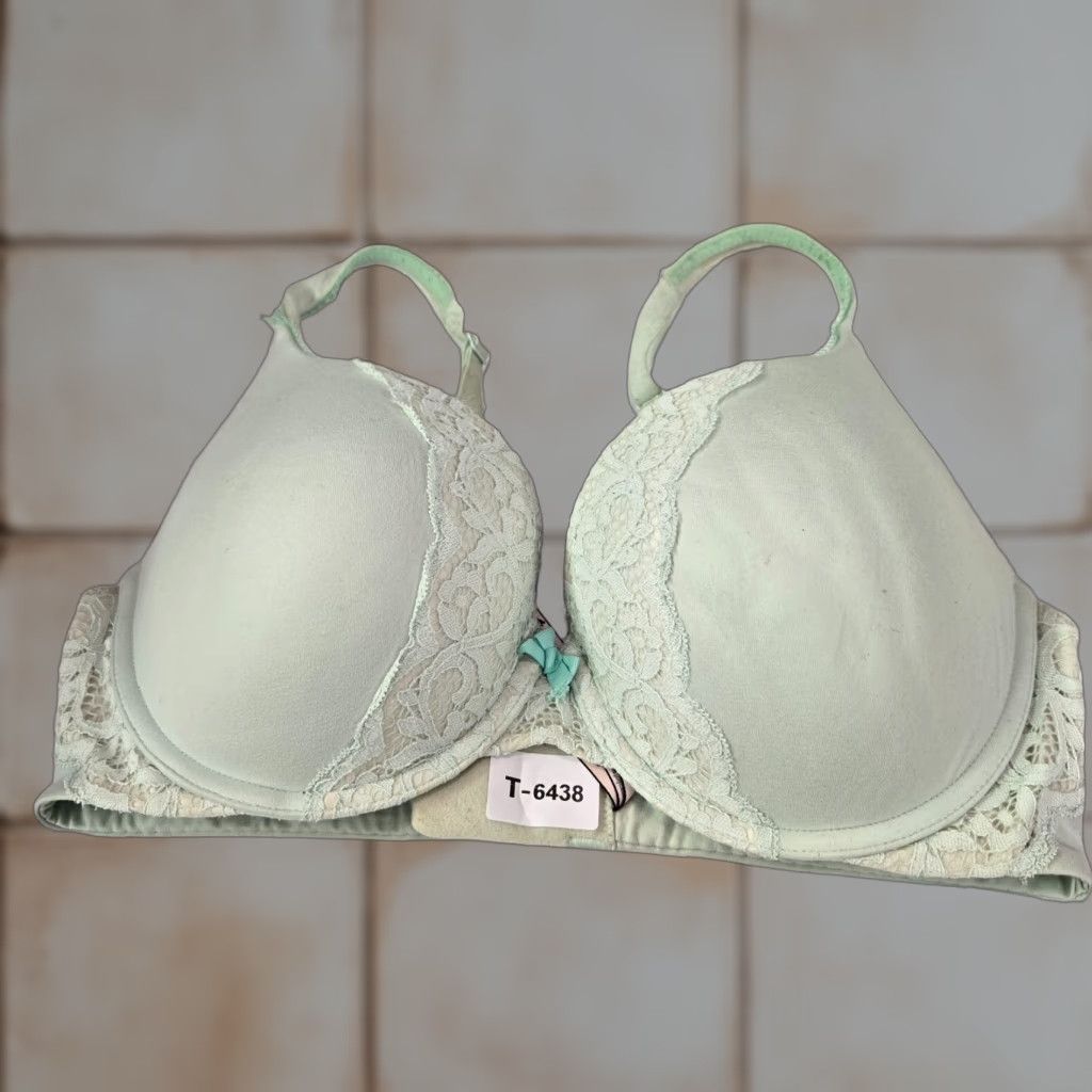 Victorias Secret Vintage Victoria's Secret Body By Victoria Bra 36D Green Lace Padded Underwired T-Shirt Bra Womens