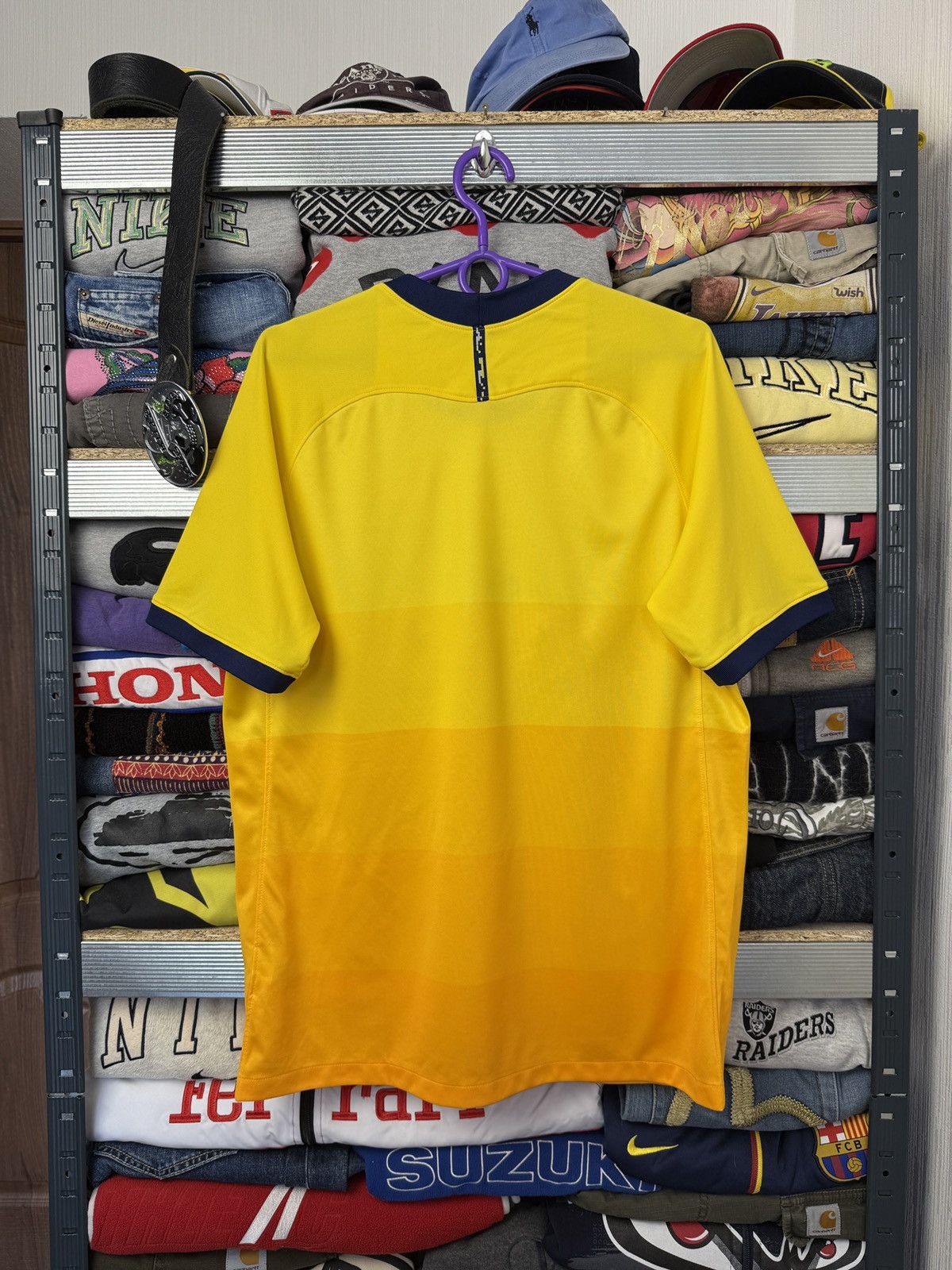 Nike Tottenham Nike AIA swoosh away jersey Shirt tee vintage Size US M / EU 48-50 / 2 - 2 Thumbnail