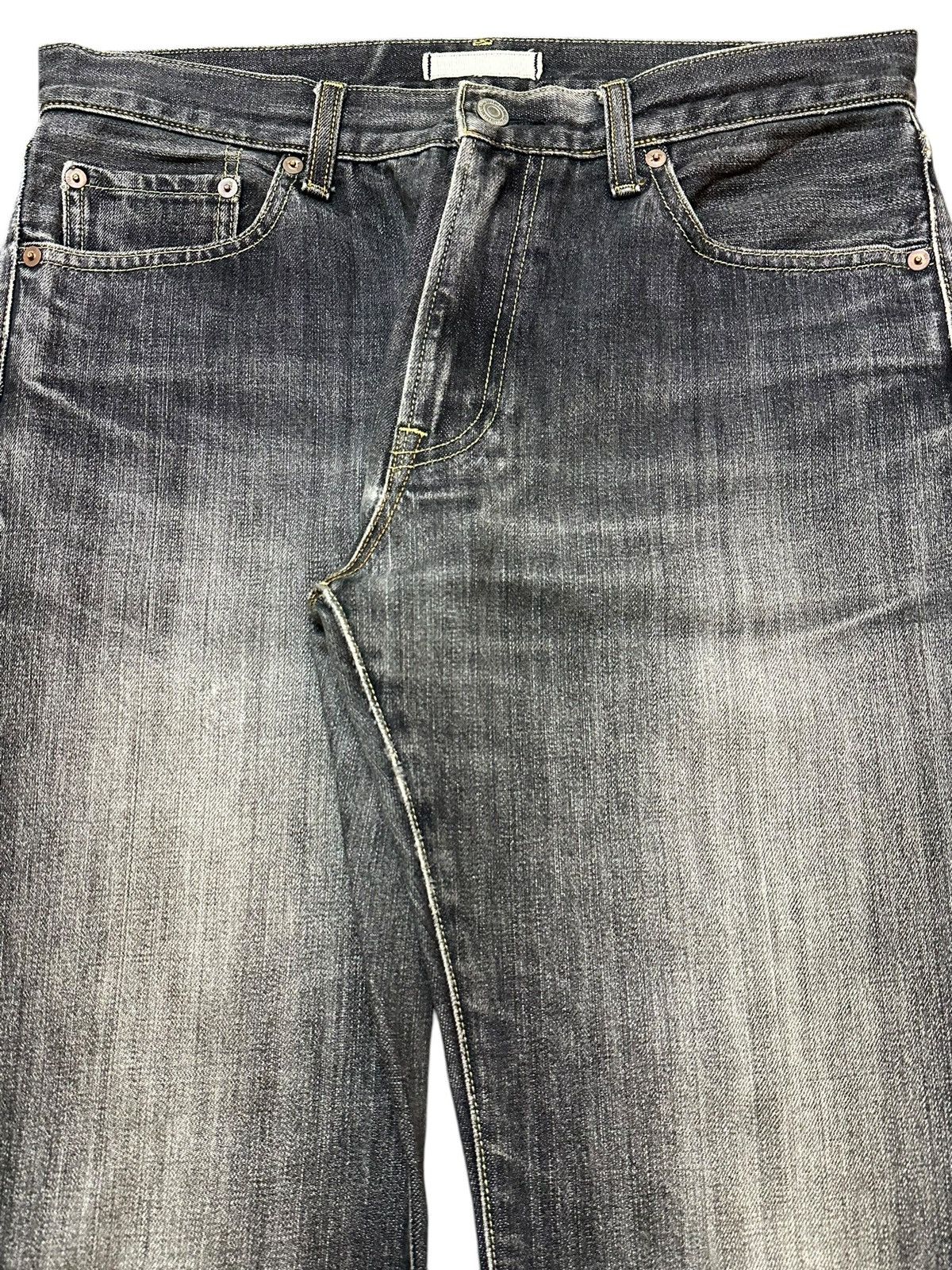 Uniqlo Vintage Japanese Uniqlo Faded Wash Style Baggy Jeans Size US 32 / EU 48 - 4 Thumbnail