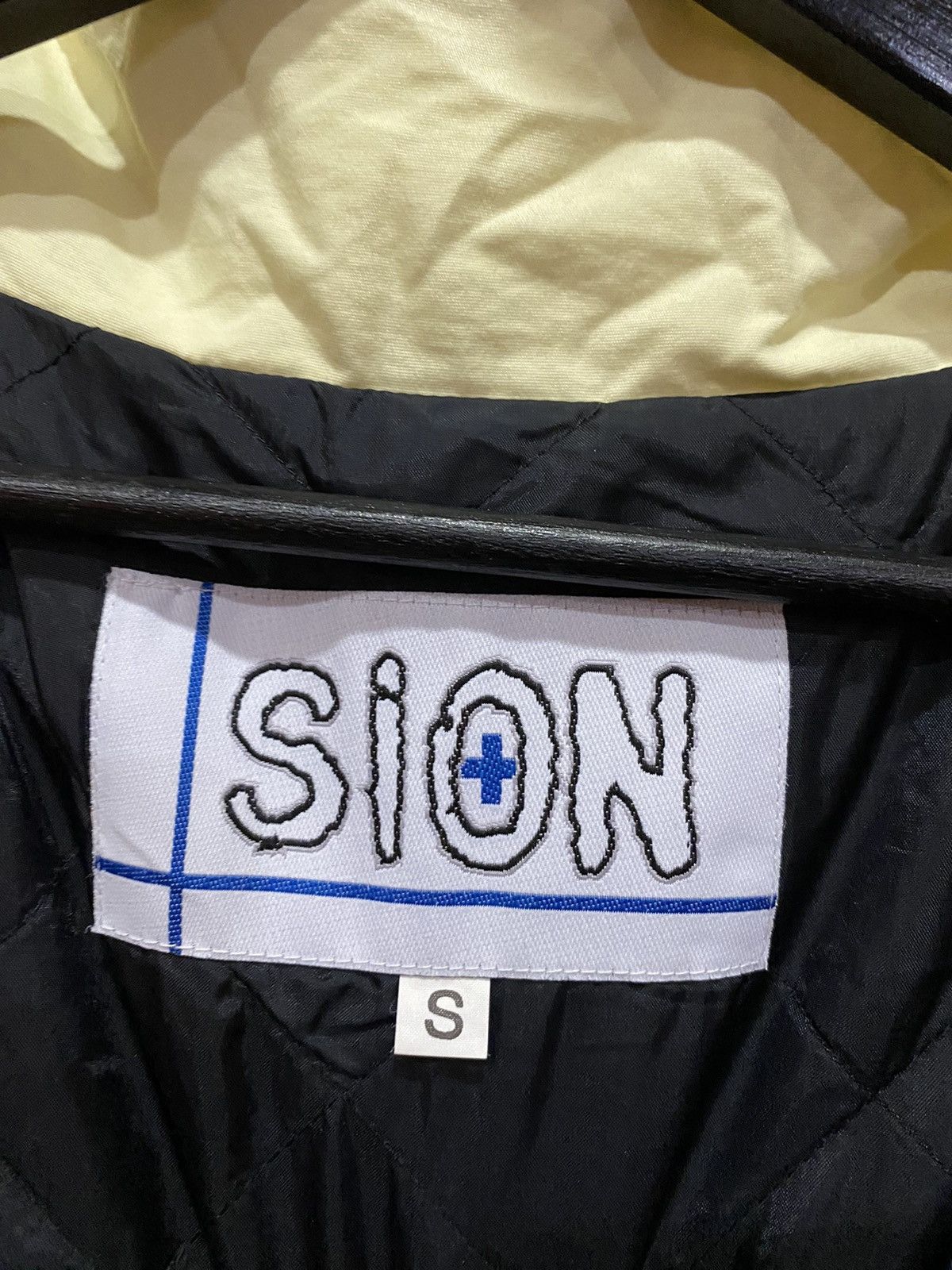 Japanese Brand Vintage Sion Track Jacket with Quilted Lining - Lightweight Size US S / EU 44-46 / 1 - 8 Thumbnail