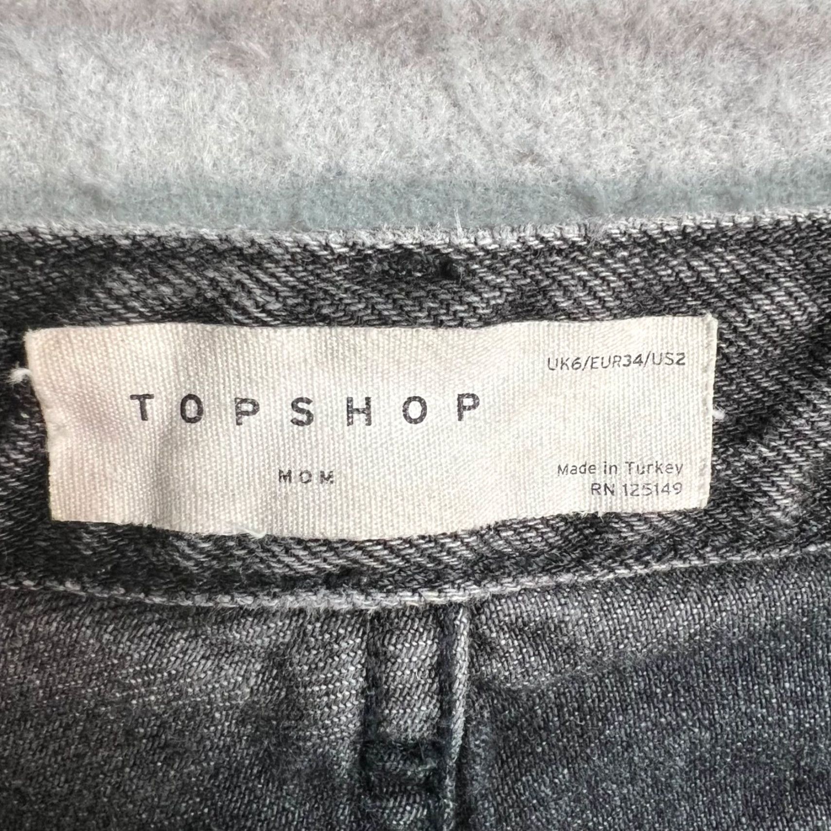 Topshop Topshop Womens Distressed Gray Mom Denim Shorts Ripped Frayed Hem Size 2 26in Inseam 3in 5-Pocket Denim Cotton Casual Summer Spring Womens Size 26" / US 2 / IT 38 - 3 Thumbnail