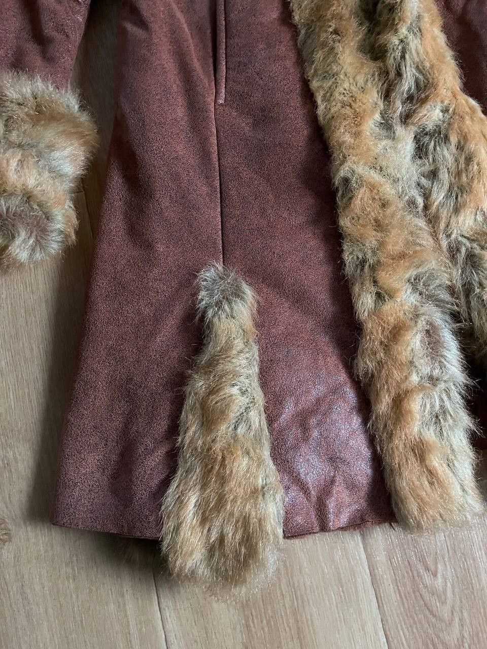 Vintage Vintage Faux Fur Sheepskin Suede Leather Coat Size M / US 6-8 / IT 42-44 - 3 Thumbnail