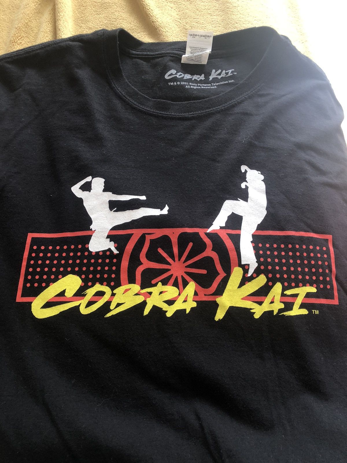 Vintage VINTAGE KARATE KID COBRA KAI RARE MOVIE TEE SHIRT Size US L / EU 52-54 / 3 - 2 Thumbnail