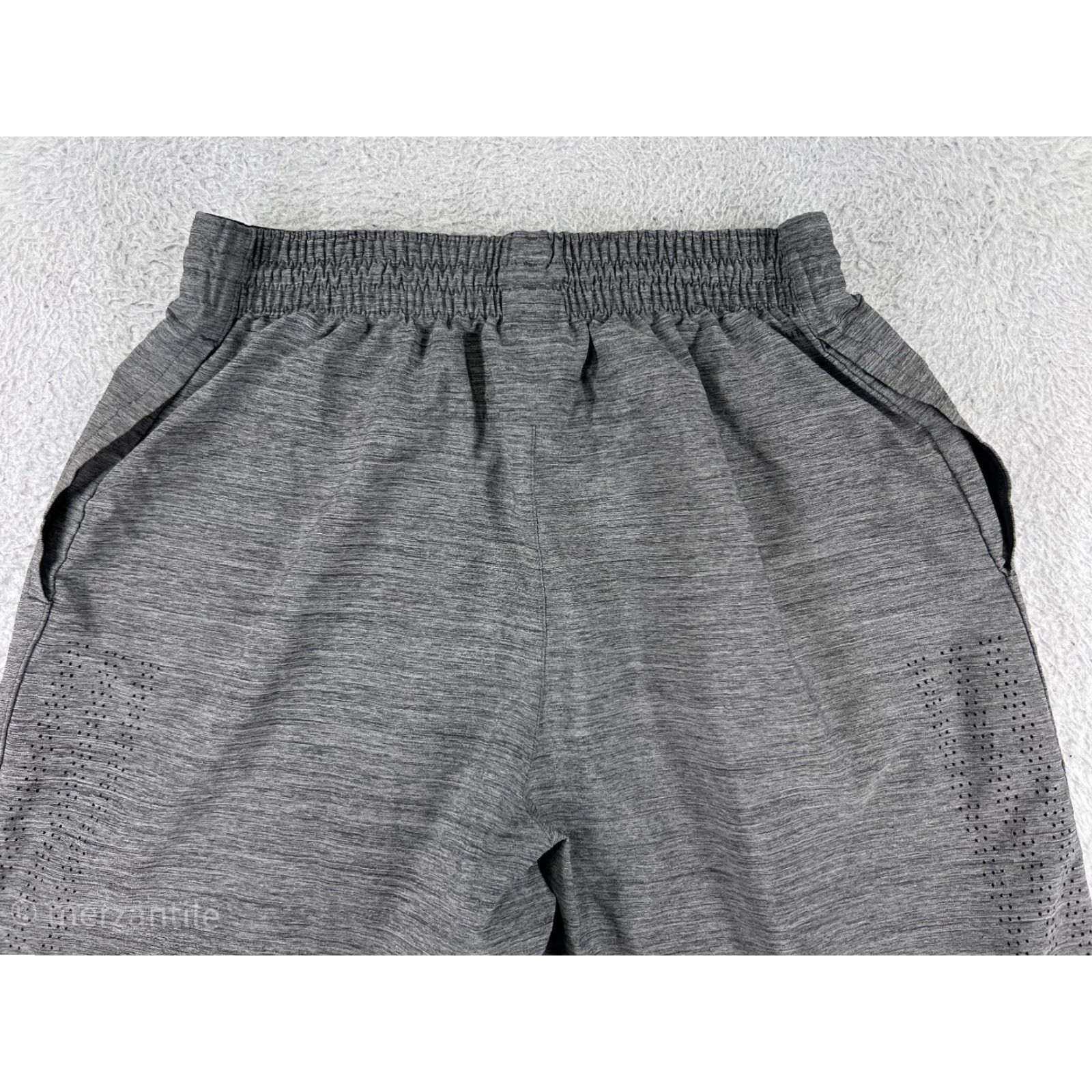 Adidas Adidas Womens Short Athletic Shorts S Gray Cotton Blend Stretch breathable quick dry Fitness Gym Running Jogging Sports Size 28" / US 6 / IT 42 - 6 Thumbnail