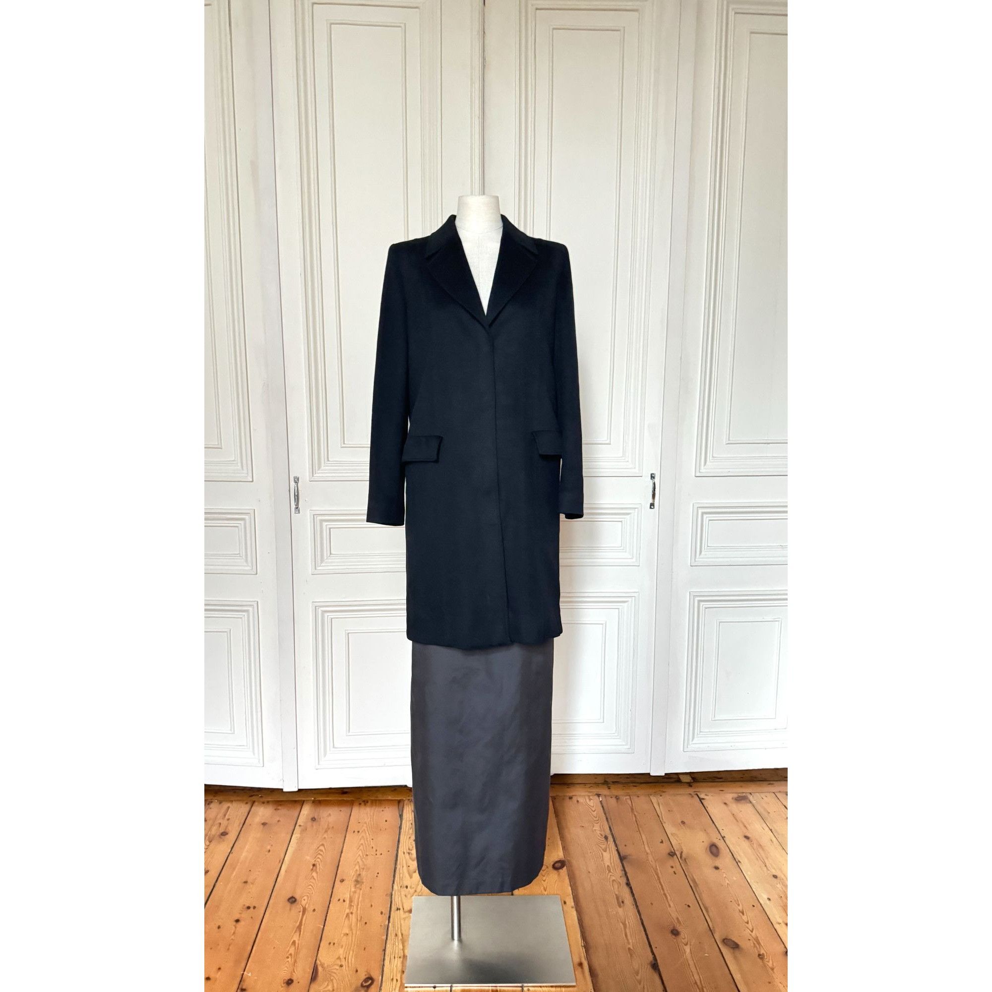 Thierry Mugler Vintage Black Wool Cashmere Angora Coat Size M / US 6-8 / IT 42-44 - 1 Thumbnail