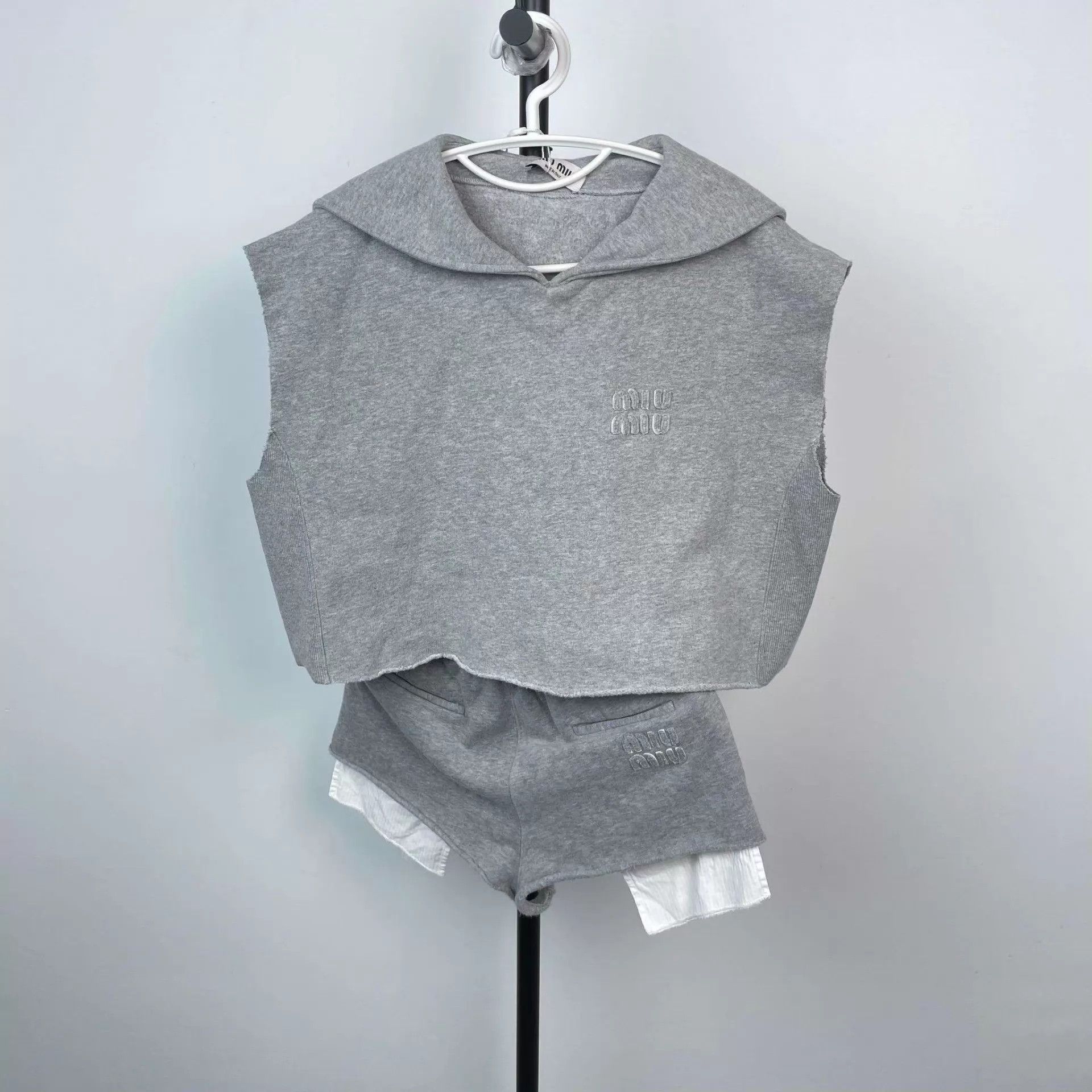 Miu Miu MIU MIU gray cotton suit size S Size XS / US 0-2 / IT 36-38 - 1 Thumbnail