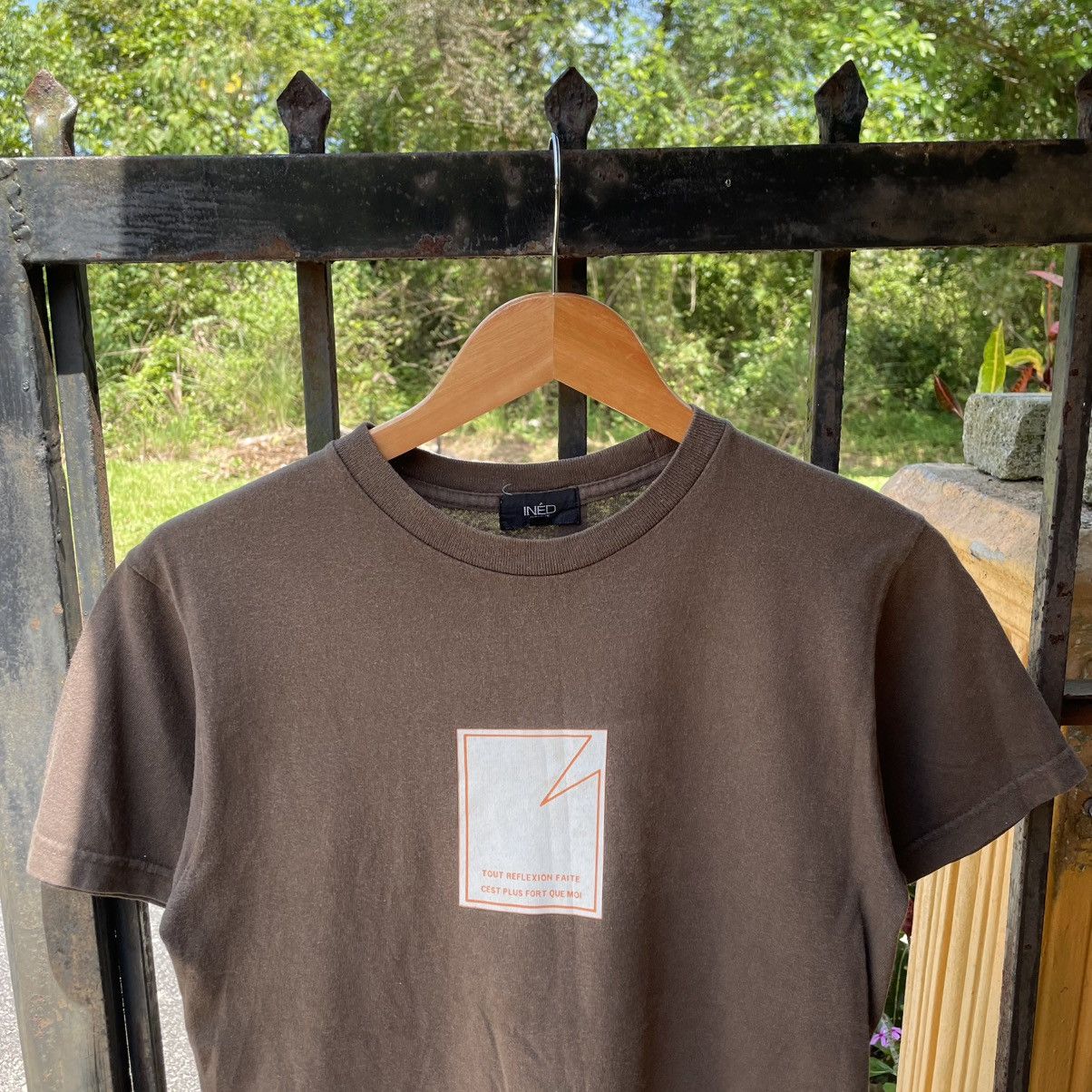 Designer × Japanese Brand × Yohji Yamamoto 🔥🇯🇵Ined Homme By Yohji Yamamoto Reflexion Faite Graphic Tee Size US S / EU 44-46 / 1 - 3 Thumbnail