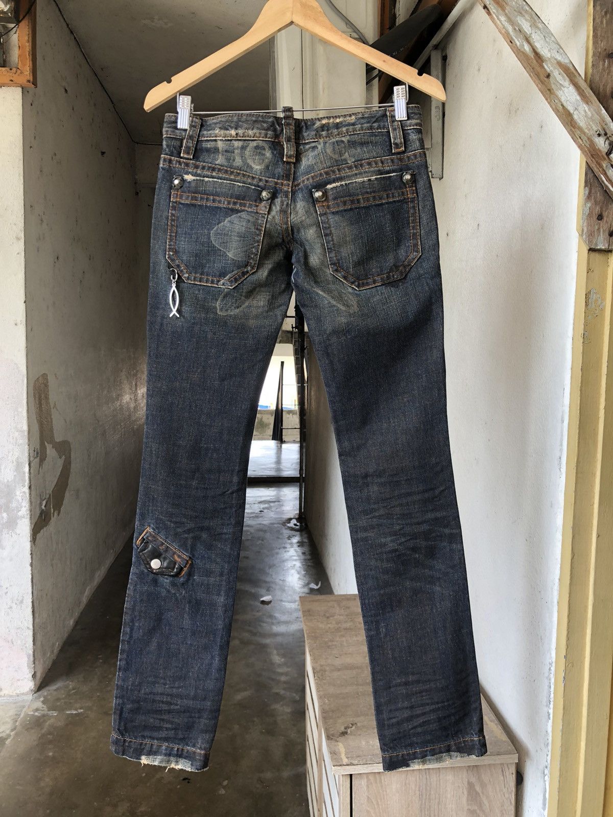 Dsquared2 Rare🔥 Dsquared2 Distressed Flare Denim Jeans Punk Size 26" / US 2 / IT 38 - 3 Thumbnail