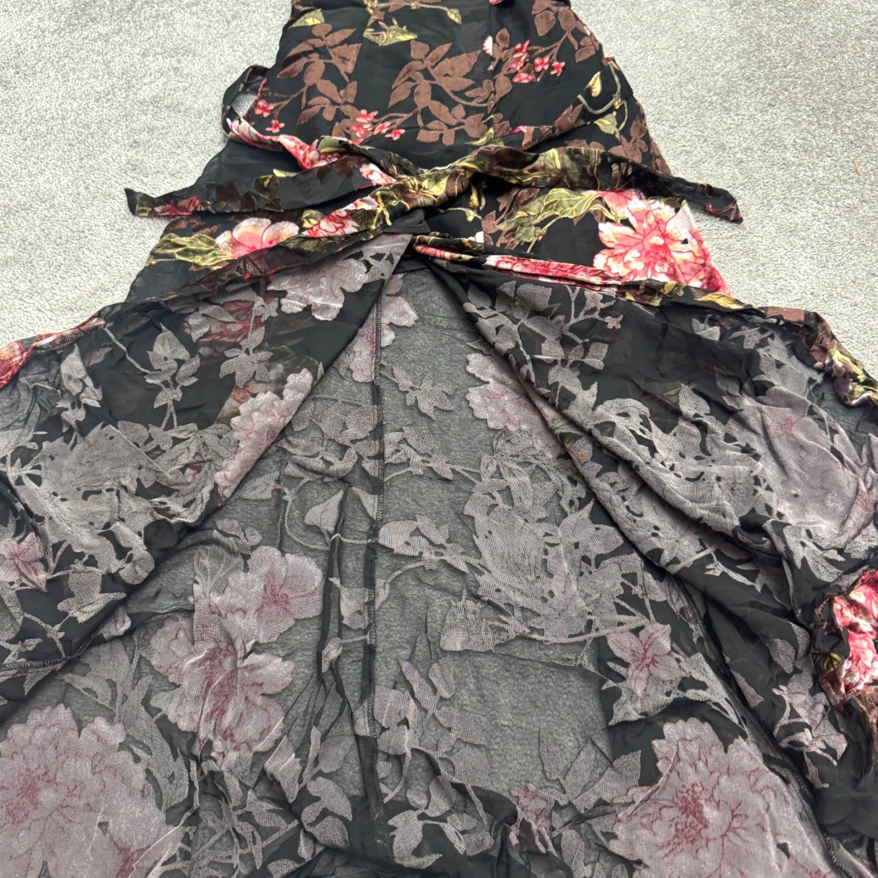 Velvet Hutch Floral Velvet Burnout Maxi Dress Women XS Multicolor V-Neck Tie Lightweight Casual Short Sleeve Party Bohemian Size XS / US 0-2 / IT 36-38 - 5 Thumbnail