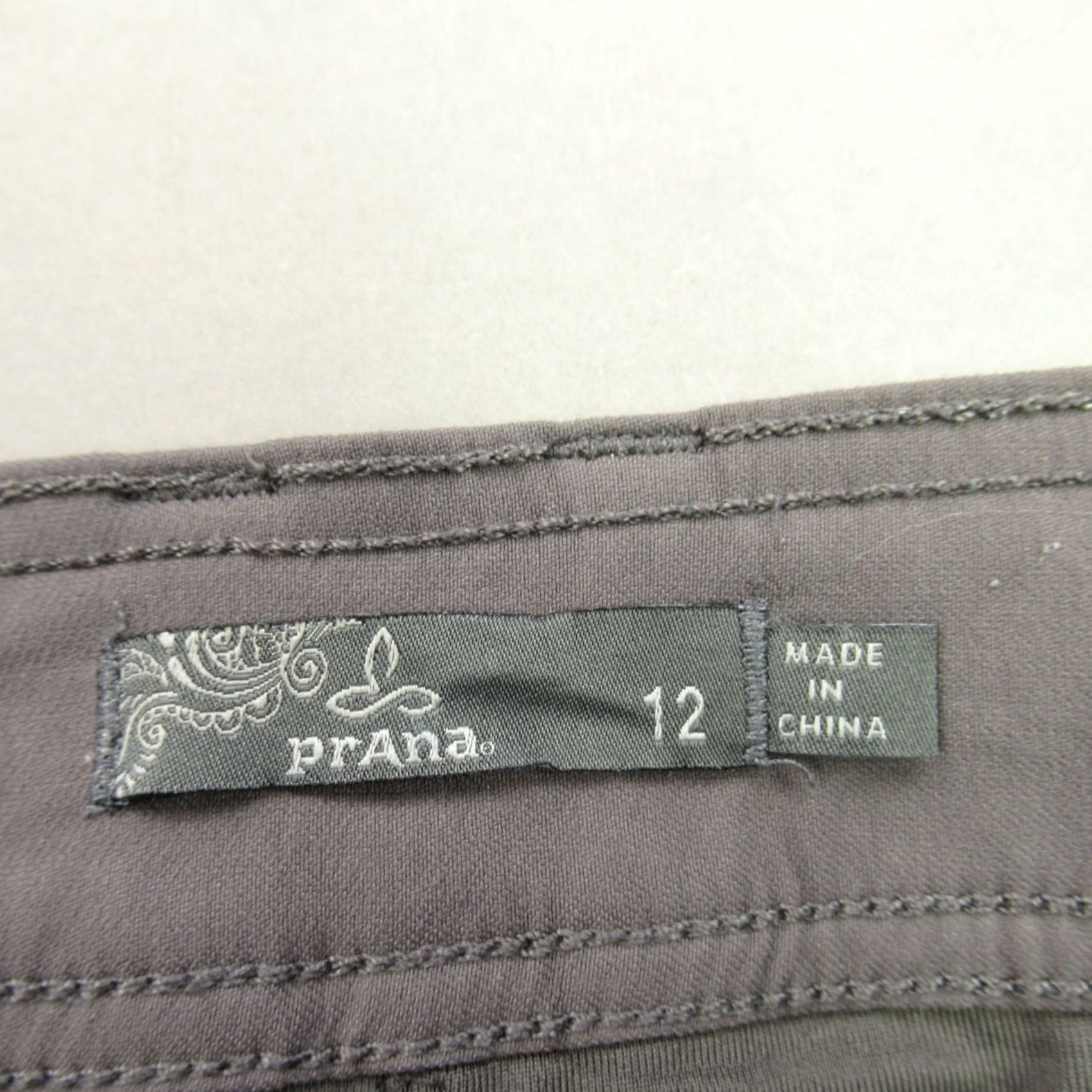 Prana prAna Skirt Womens 12 Lightweight Outdoors Pockets Casual Gray Skirt Womens 12 Lightweight Outdoors Pockets Gray Size 34" / US 12 / IT 48 - 3 Thumbnail