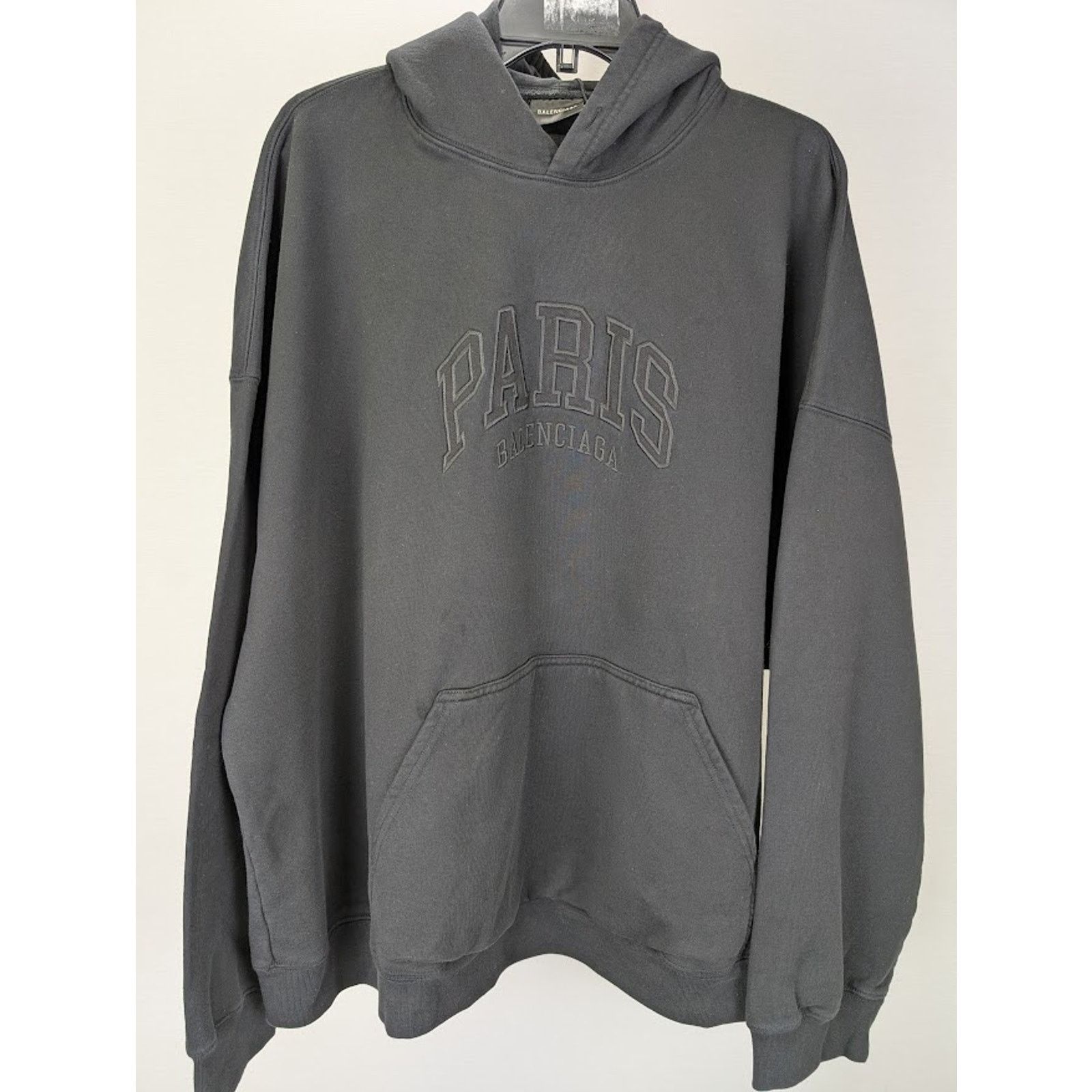 Balenciaga o1rshd1 Paris Balenciaga Logo Hoodie in Black Size US XXL / EU 58 / 5 - 2 Thumbnail