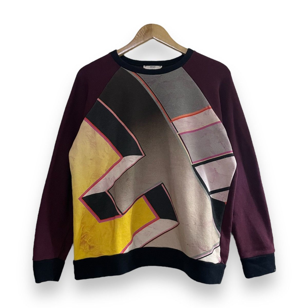 Fendi ORIGINAL FENDI MONOGRAM FEATURING A GEOMETRY PATTERN Size US S / EU 44-46 / 1 - 1 Thumbnail