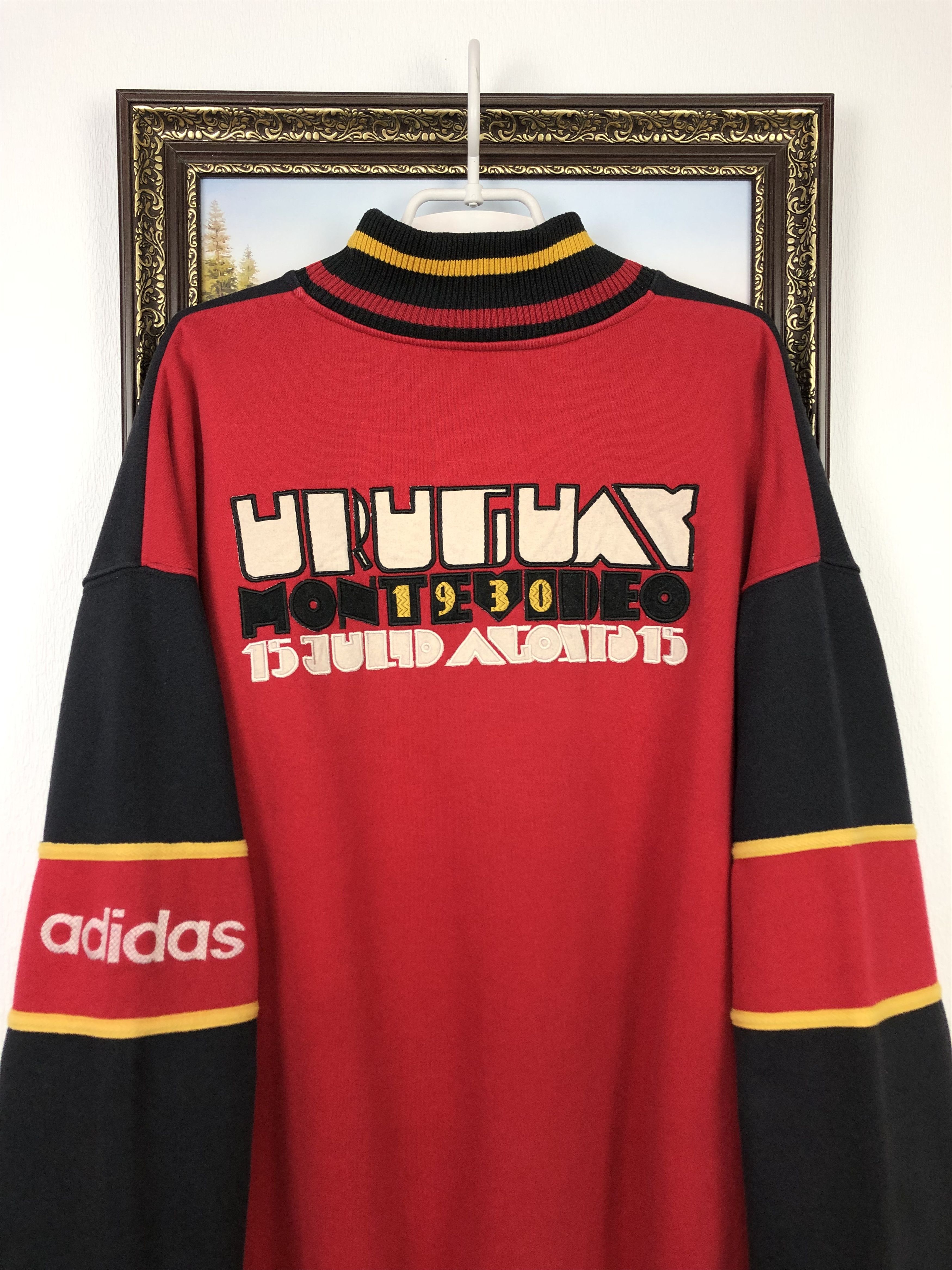 Adidas Vintage FIFA World Cup Sweatshirt Uruguay Football Jacket Size US L / EU 52-54 / 3 - 11 Thumbnail