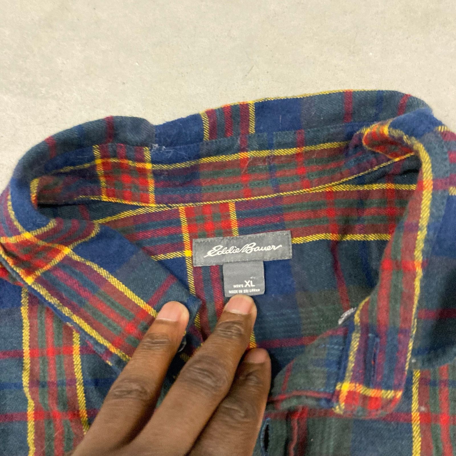 Eddie Bauer Men’s Eddie Bauer flannel button up shirt Size US XL / EU 56 / 4 - 4 Thumbnail