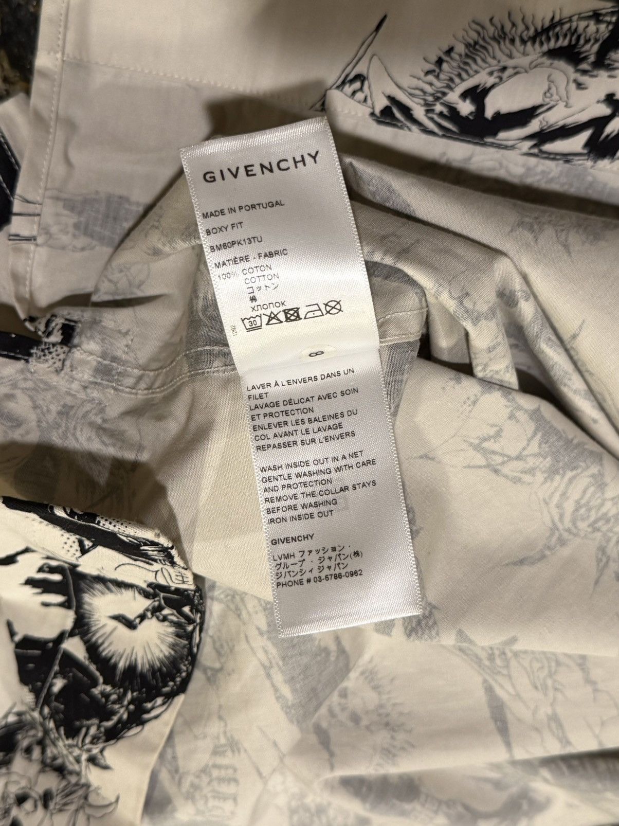Givenchy Givenchy Matthew Williams Tiger Camo White/Black Zip Shirt Size US XL / EU 56 / 4 - 15 Thumbnail