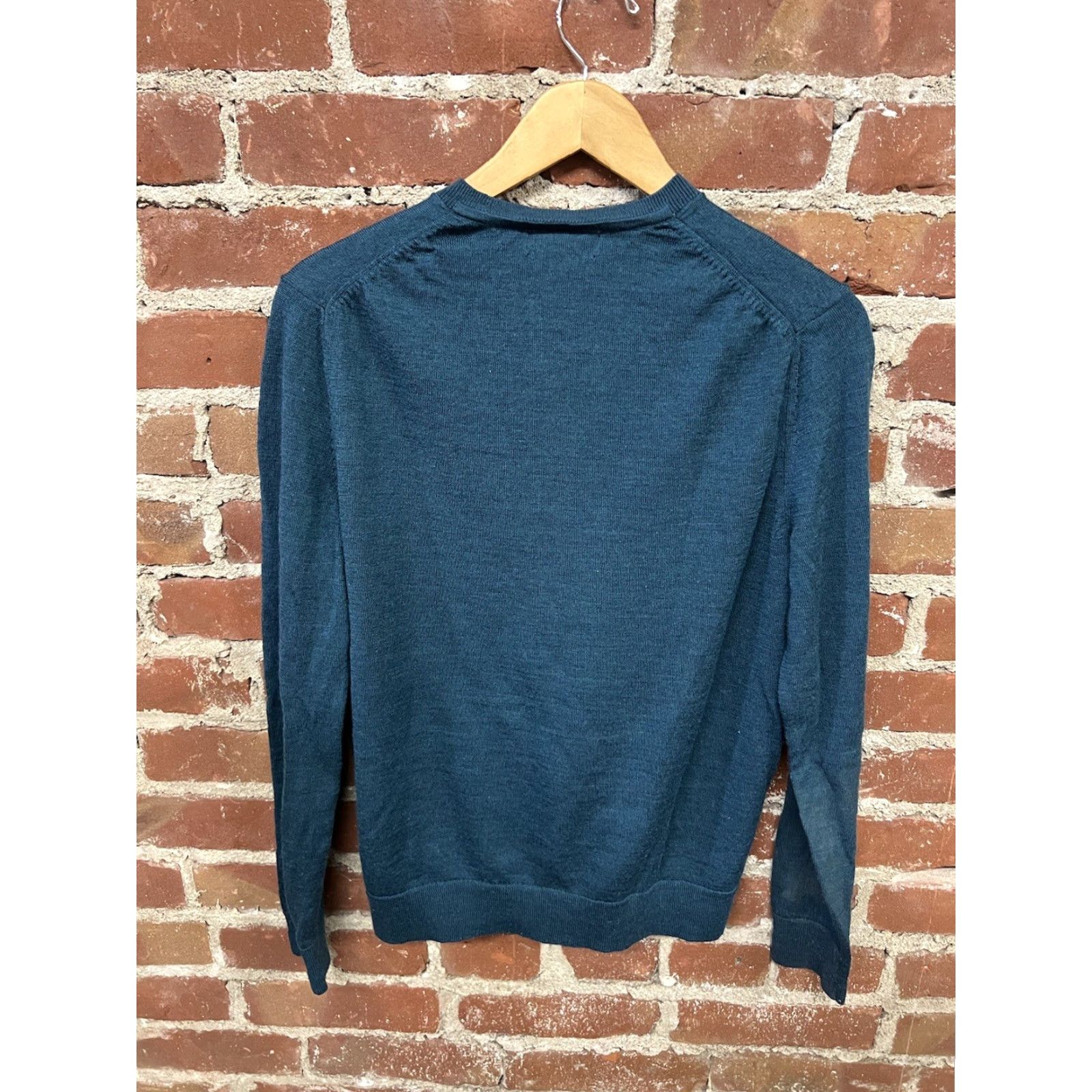 Banana Republic Banana Republic Sweater Mens Medium Blue Pullover V-Neck 100% Merino Wool Size US M / EU 48-50 / 2 - 2 Thumbnail