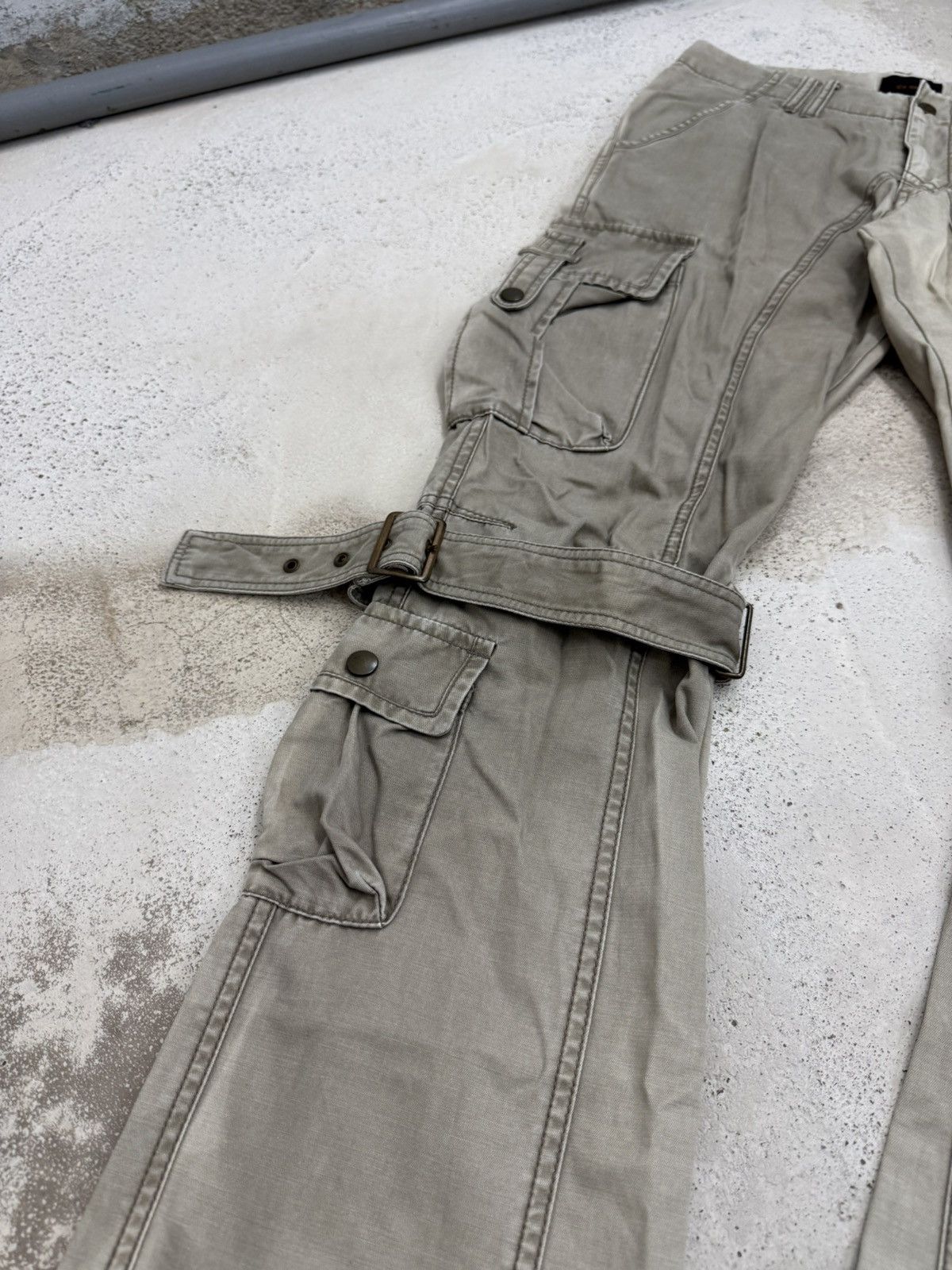 Issey Miyake × Tete Homme Tete Homme Japan Two Tones Faded Bondage Cargo Flared Pants Size US 30 / EU 46 - 12 Thumbnail
