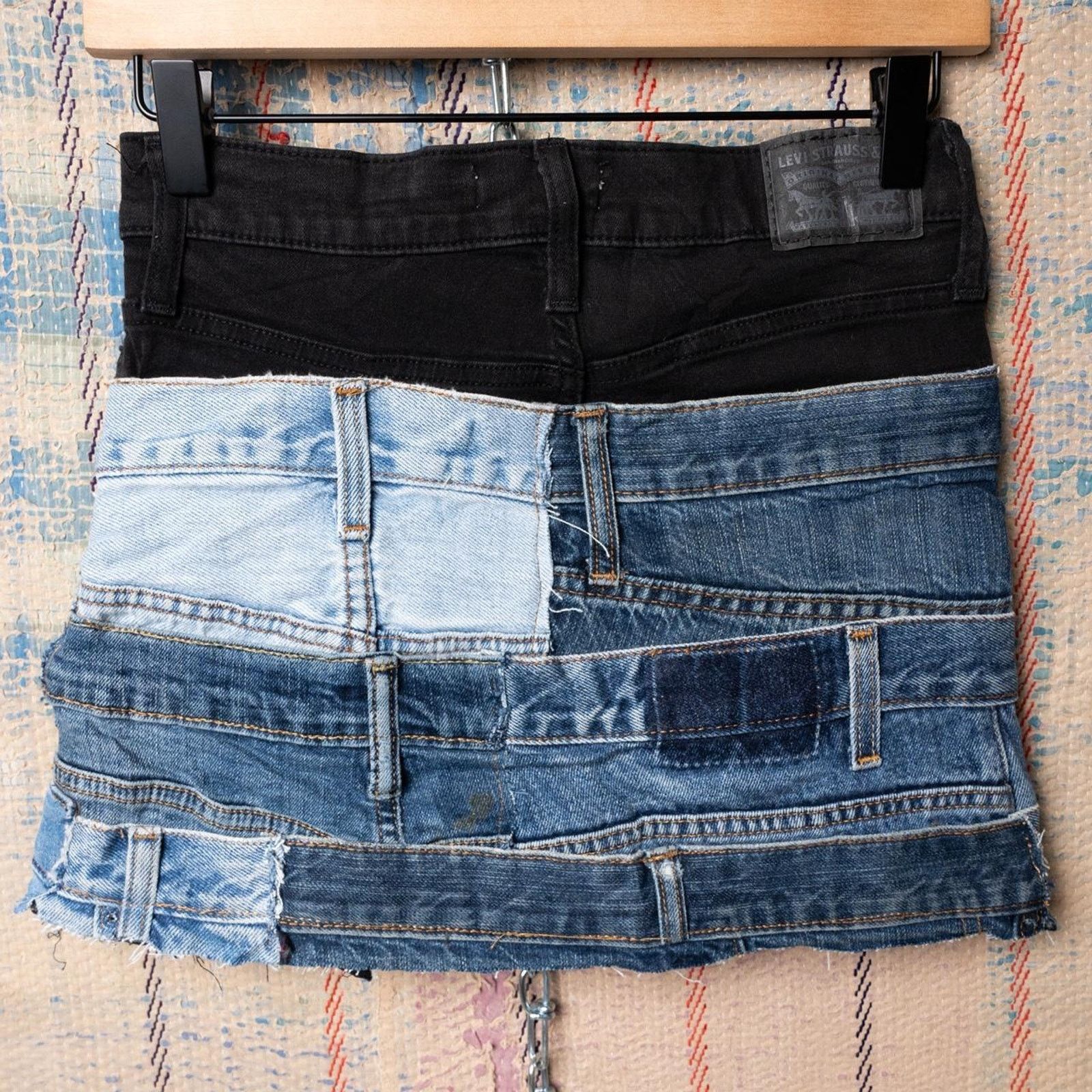Levi's Custom upcycled patchwork mini skirt Size 28" / US 6 / IT 42 - 2 Thumbnail