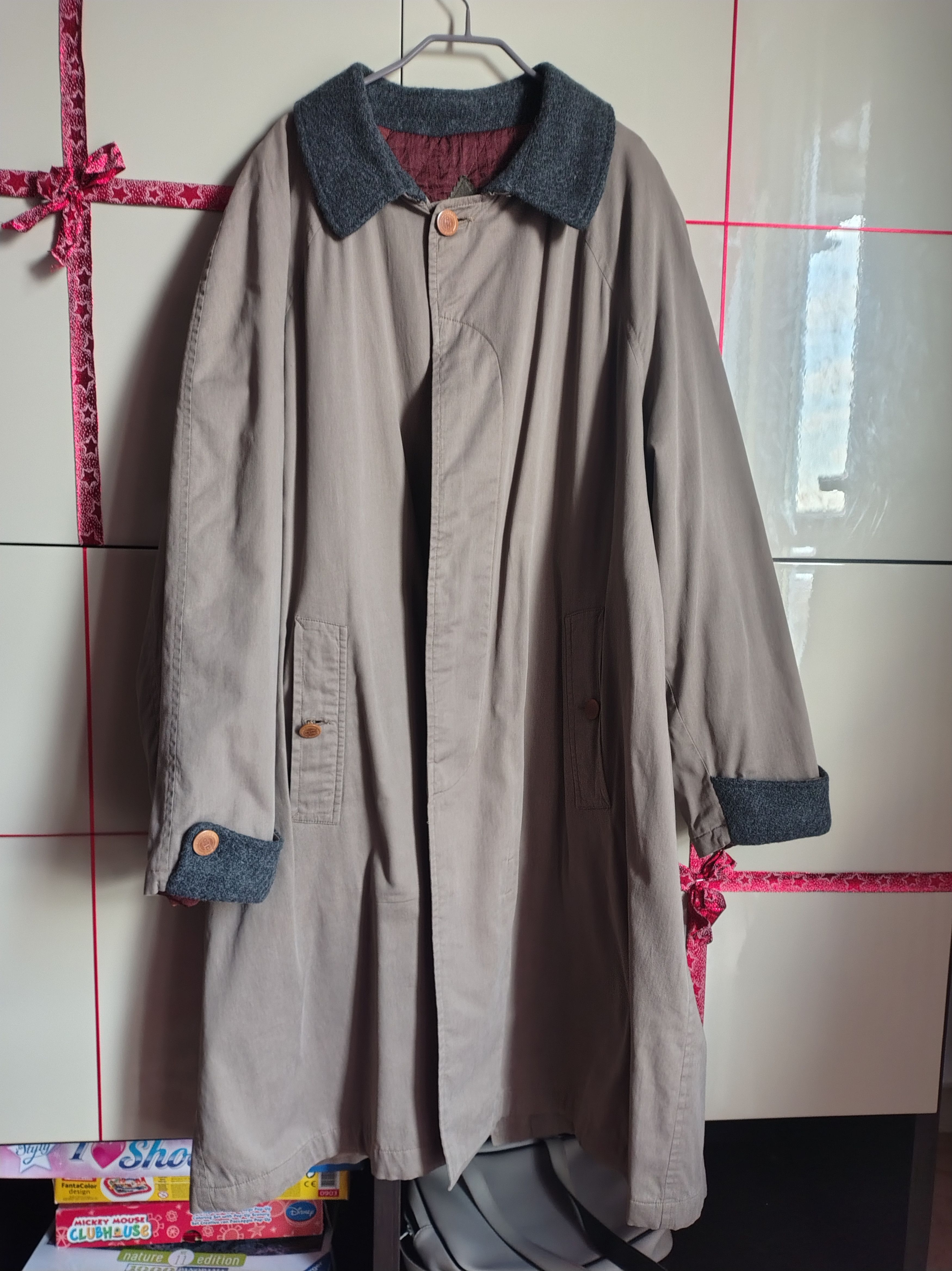 Valentino Vintage Valentino Trench Coat Made In Italy Size US XL / EU 56 / 4 - 1 Thumbnail