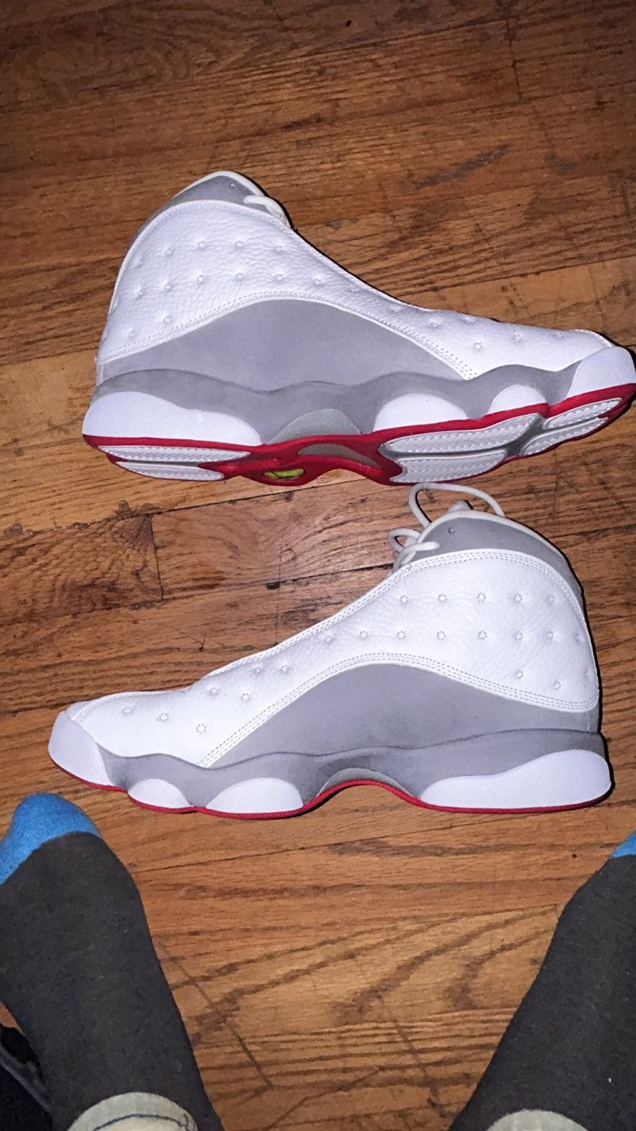 Jordan Brand Men's Air Jordan Retro 13 'White Wolf Grey' Size 11 Size US 11 / EU 44 - 2 Thumbnail