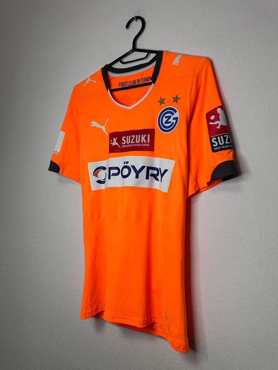 Puma Puma Grasshoppers Zurich Beach Soccer Jersey #10 OTT M New Size US M / EU 48-50 / 2 - 2 Thumbnail