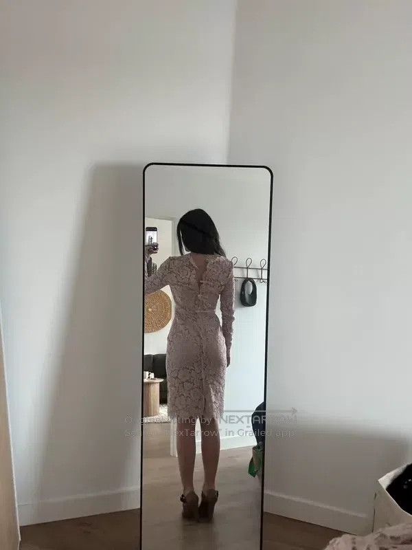 Valentino Valentino Light pink lace dress Size S / US 4 / IT 40 - 2 Thumbnail