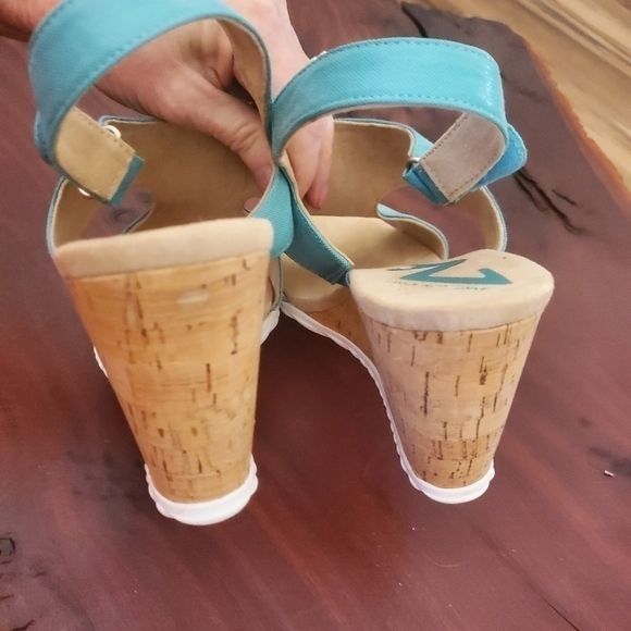 Anne Klein Anne Klein AK Minerva Strappy 4" Heeled Sz. 10M Sandals Size US 10 / IT 40 - 5 Thumbnail