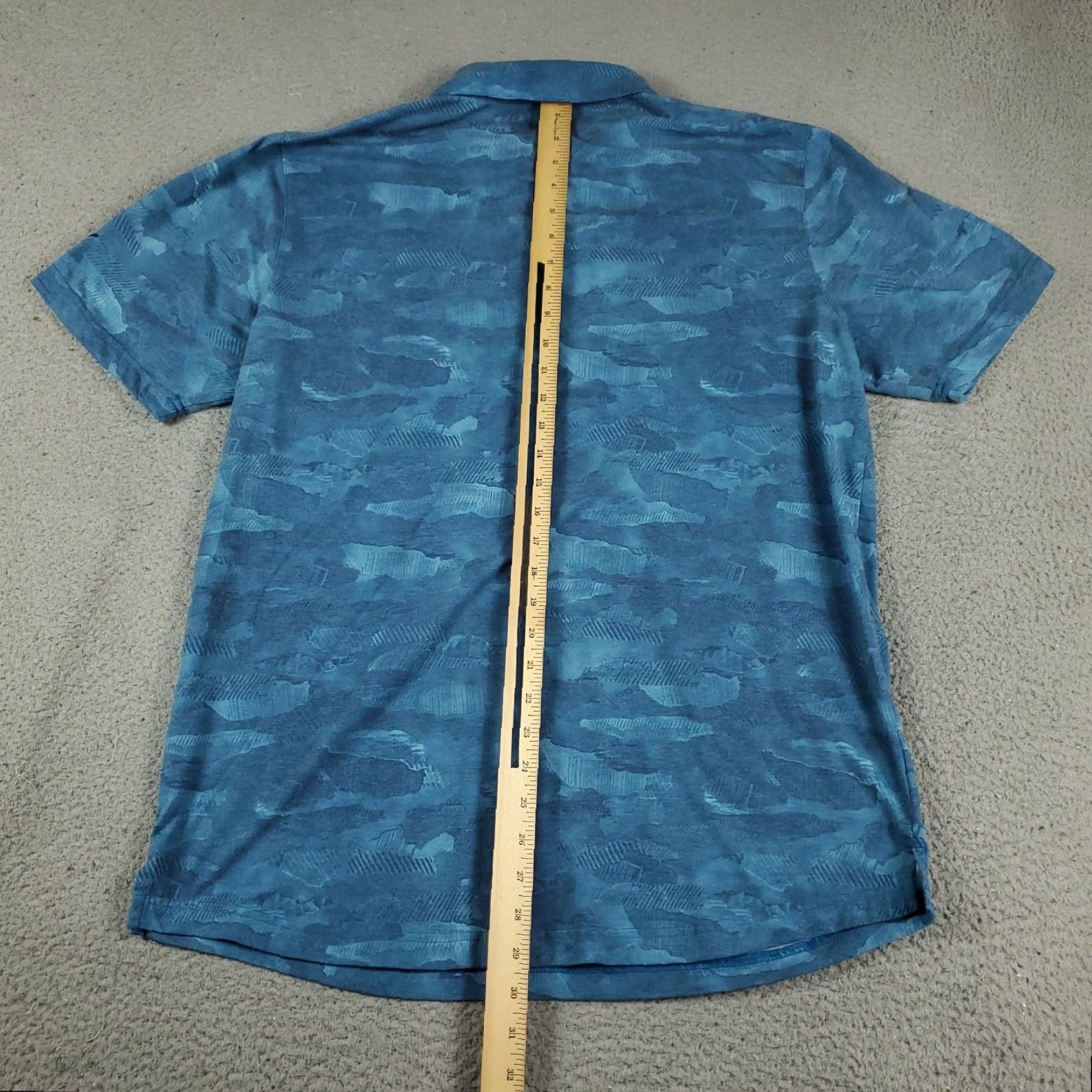 Puma PUMA Polo Shirt Mens Large Blue Camouflage Cotton Casual Short Sleeve Adult Polo Shirt Polo Camouflage Blue Men's L Size US L / EU 52-54 / 3 - 3 Thumbnail