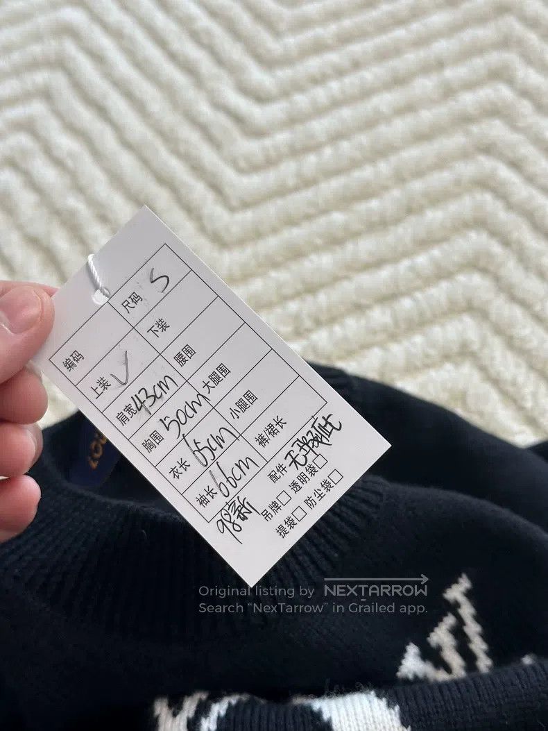 Louis Vuitton Louis Vuitton Clock Hands Black Sweater Size US S / EU 44-46 / 1 - 8 Thumbnail