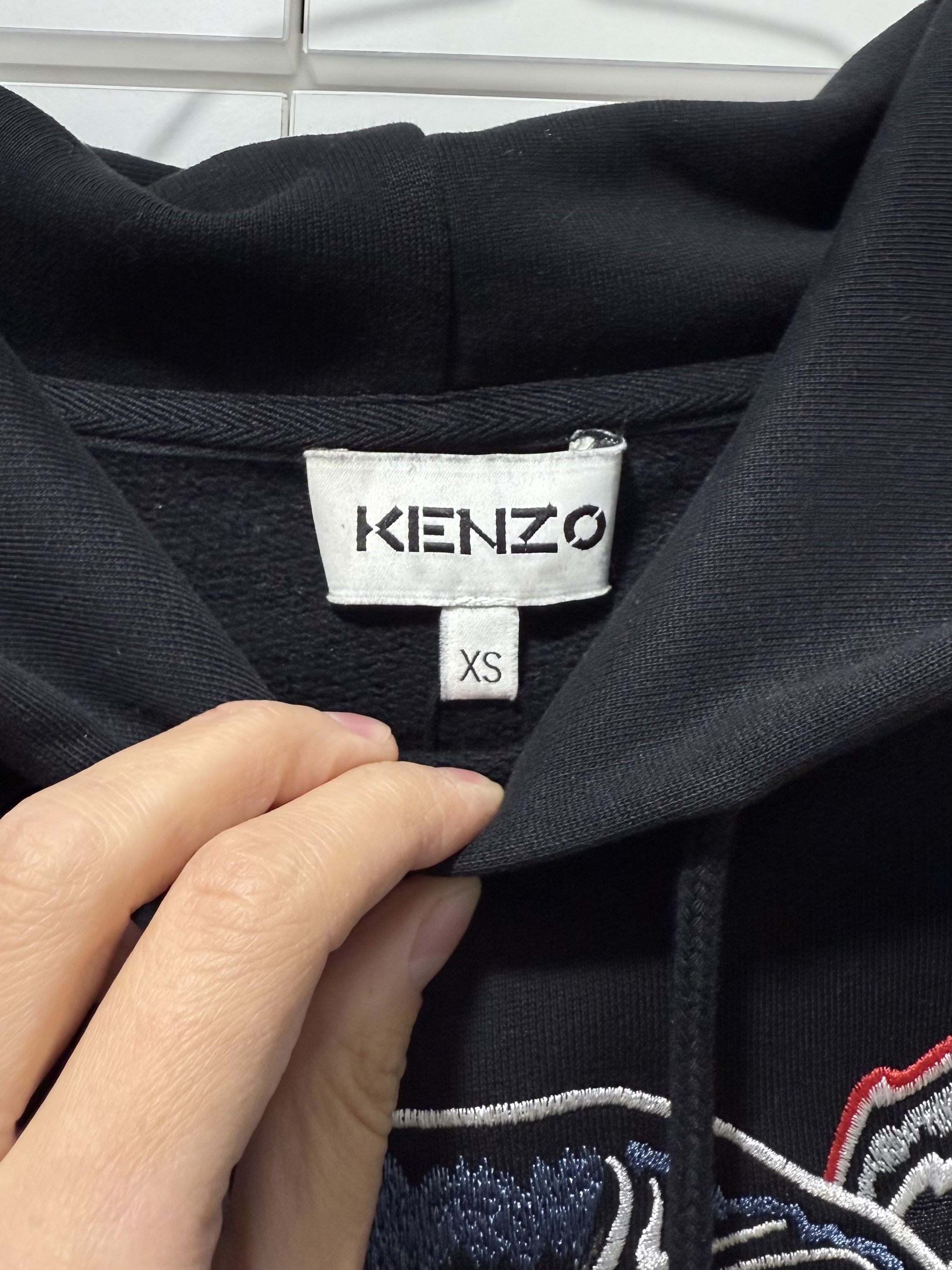 Kenzo Kenzo Tiger Embroidered Black Hoodie Oversized (XS) Size XS / US 0-2 / IT 36-38 - 2 Thumbnail