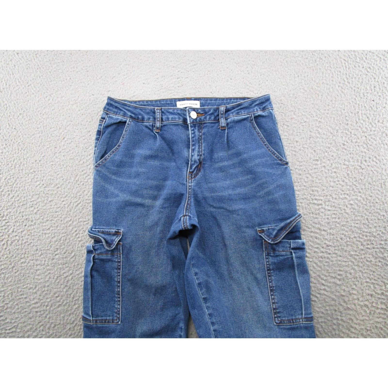 Madison Ashley Madison Women's Wide-Leg Baggy Fit Cargo Jeans Blue Denim Size 9 Stretch Denim Jeans Womens Wide-Leg Baggy Fit 9 Blue Size 30" / US 8 / IT 44 - 3 Thumbnail
