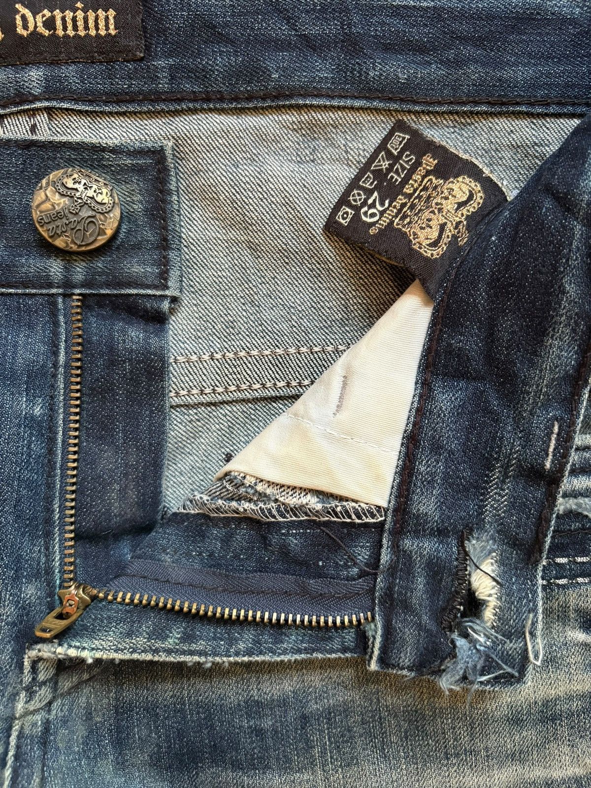 Japanese Brand × Seditionaries Vintage Japanese Brand Mud Wash Skull Embroidered Jeans Size US 31 - 9 Thumbnail