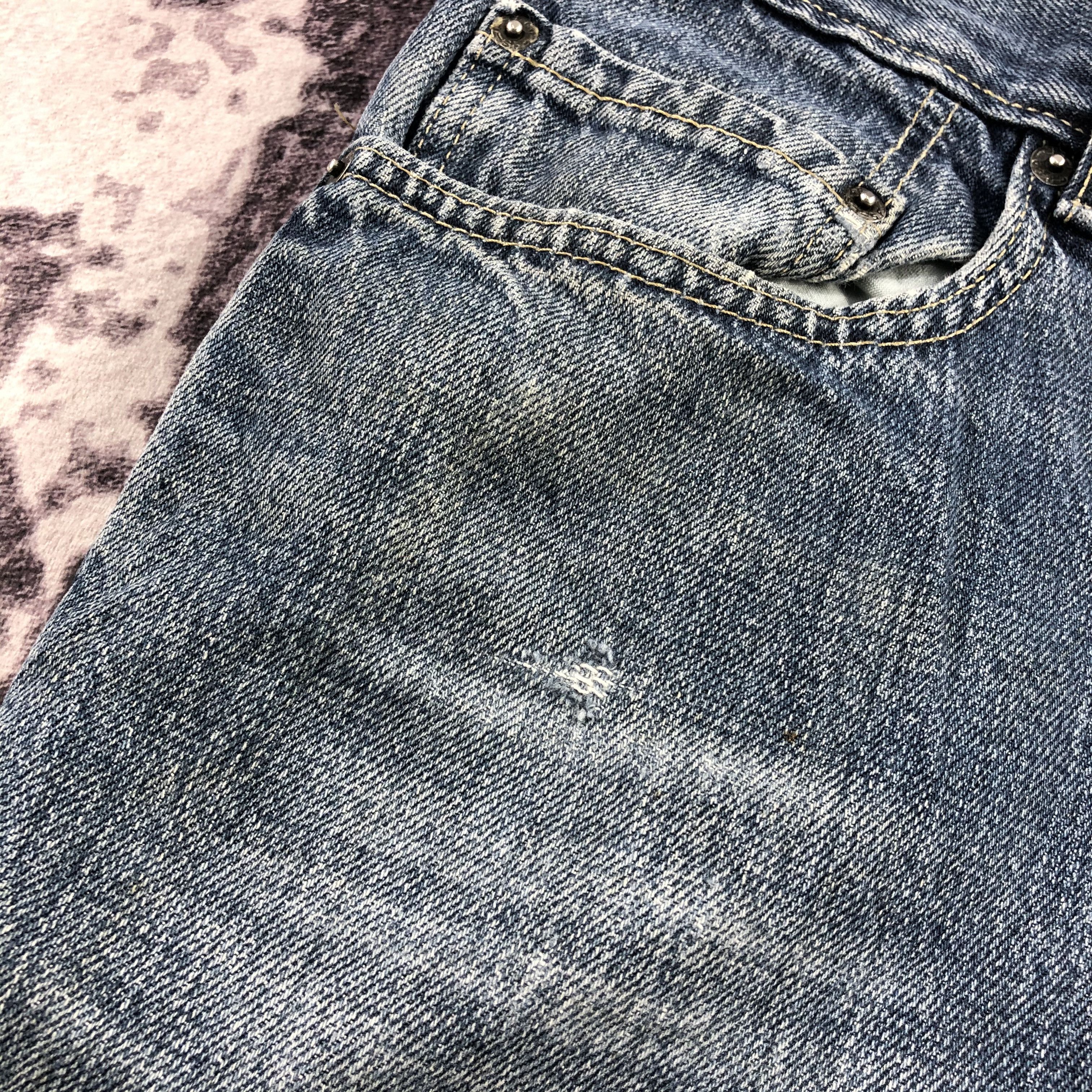 Levi's × Vintage Vintage 90s Blue Wash Levis 505 Jeans-JM2332 Size US 33 - 9 Thumbnail