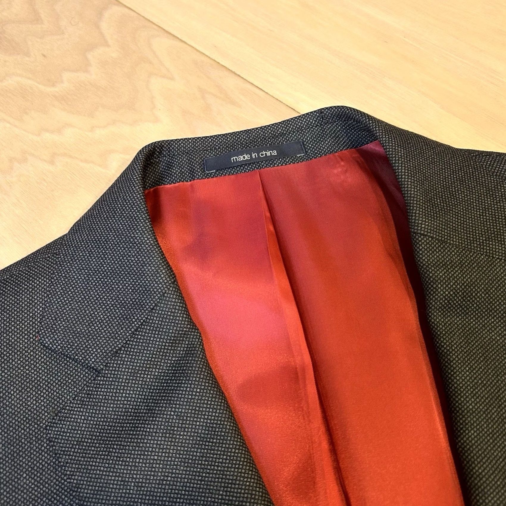Suitsupply Suitsupply Blazer Wool Dark Gray Solid Notch Lapel 38 Regular Men’s Sport Coat Blazer Only Size 38R - 3 Thumbnail