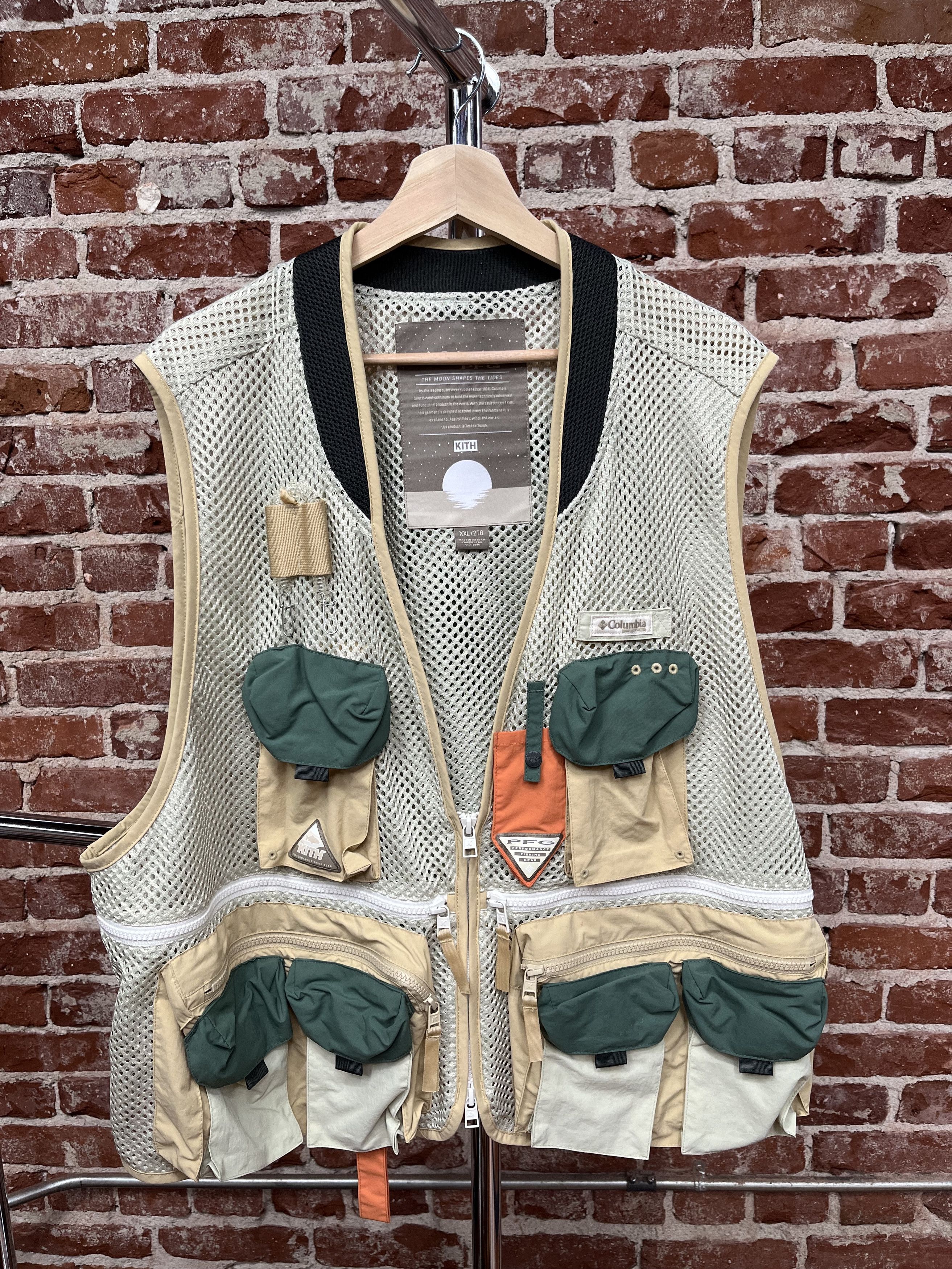 image of Kith X Columbia Cool Creek Mesh Vest in Khaki Green, Men's (Size 2XL)