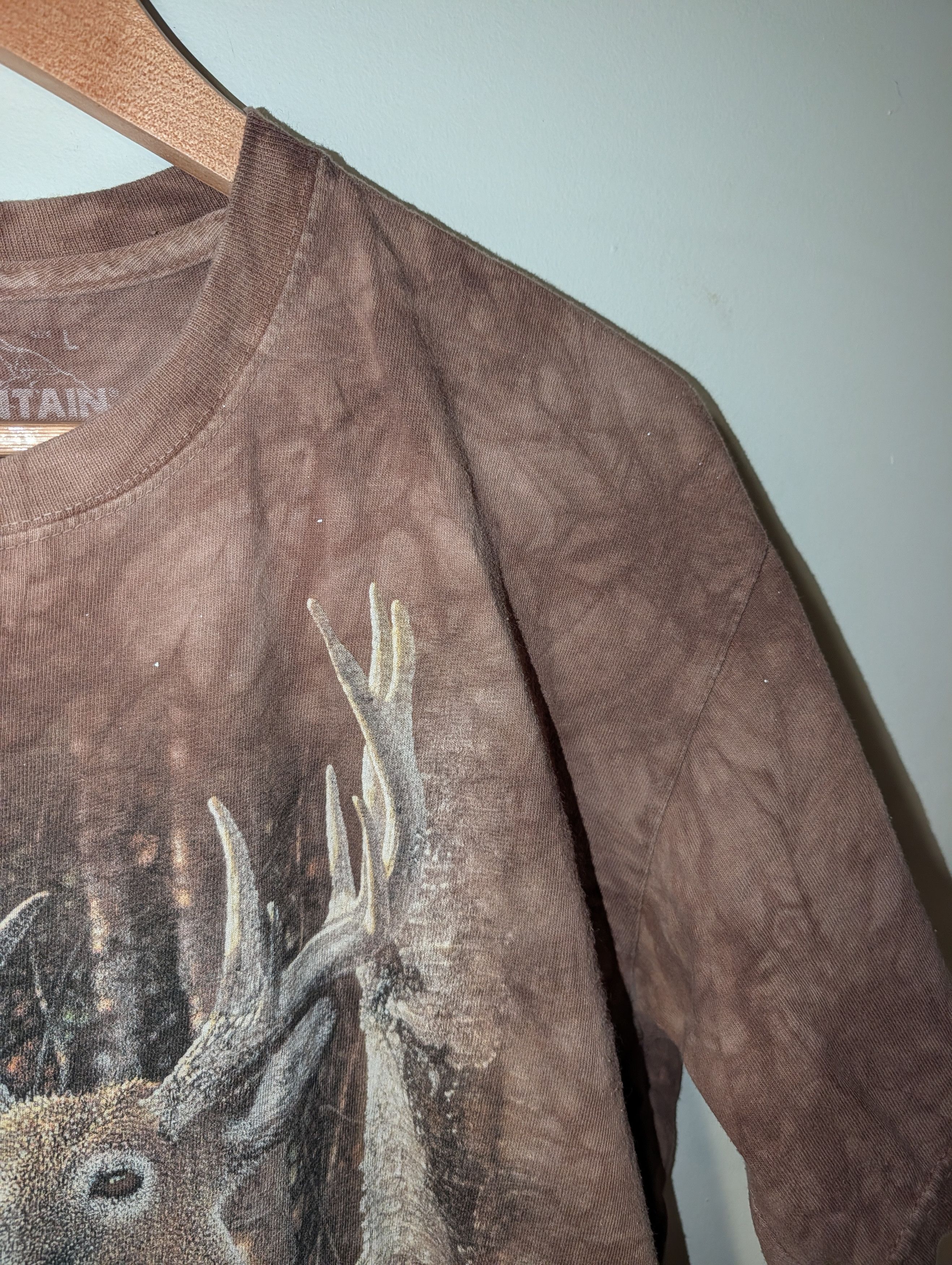 The Mountain The Mountain Buck Deer Graphic Vintage Nature T-Shirt L Size US L / EU 52-54 / 3 - 9 Thumbnail