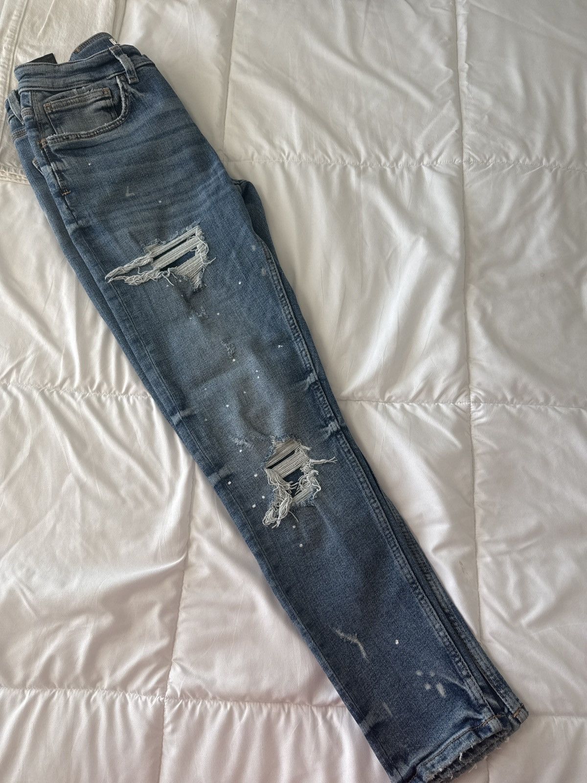 Zara Zara Blue Jeans w/ rips Size US 30 / EU 46 - 4 Thumbnail