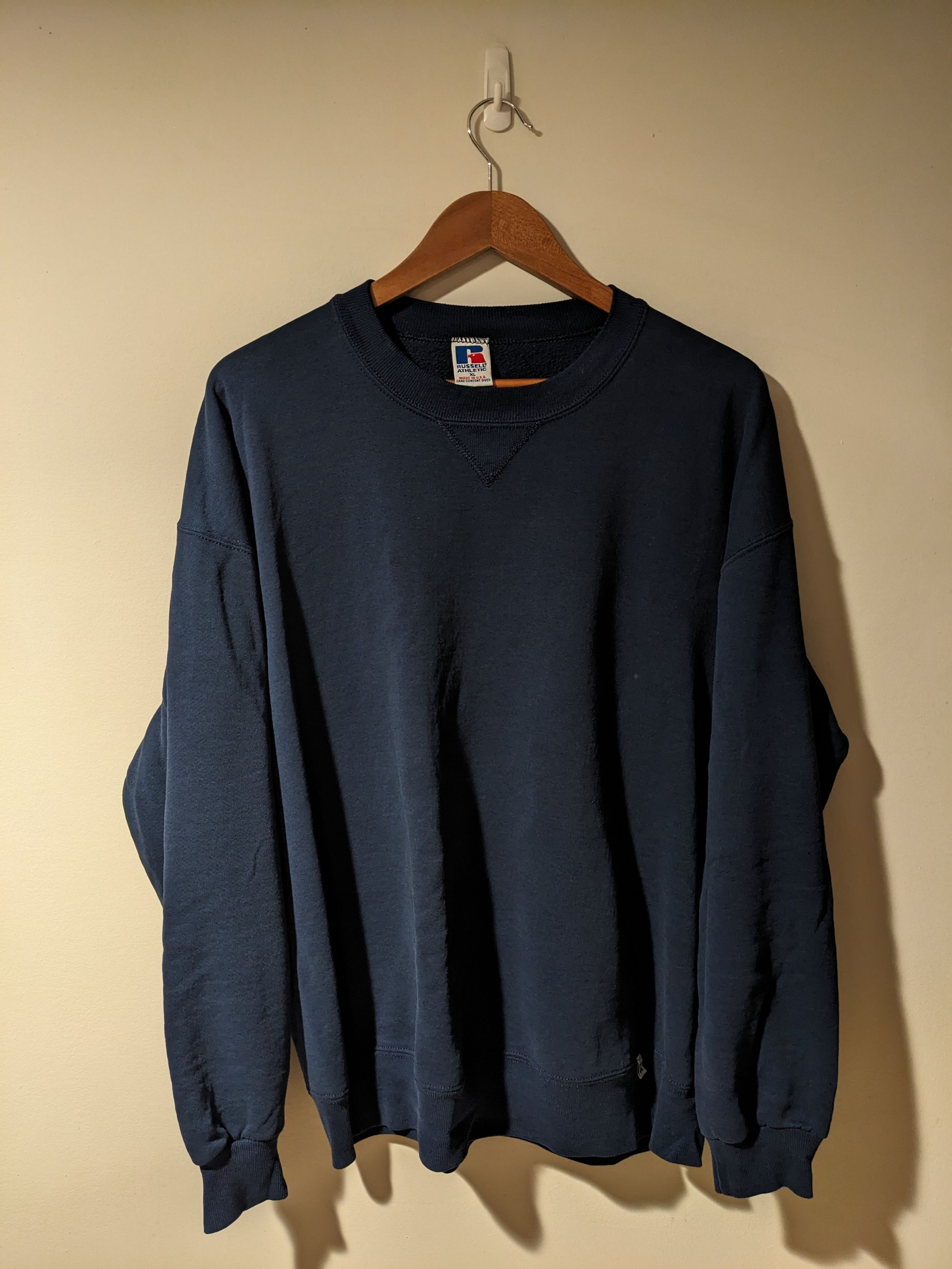Russell Athletic × Vintage Vintage 90s Russell Athletic Blank Essential Sweatshirt Size US XL / EU 56 / 4 - 1 Thumbnail