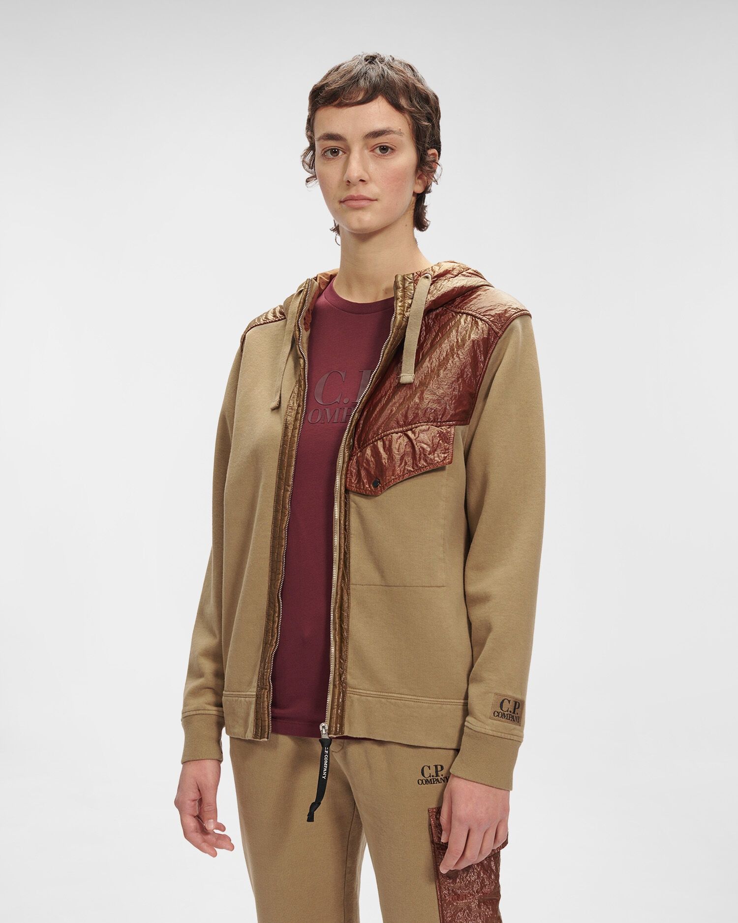 C.P. Company o1y1224 Two-tone Hoodie in Khaki/Brown Size US M / EU 48-50 / 2 - 6 Thumbnail