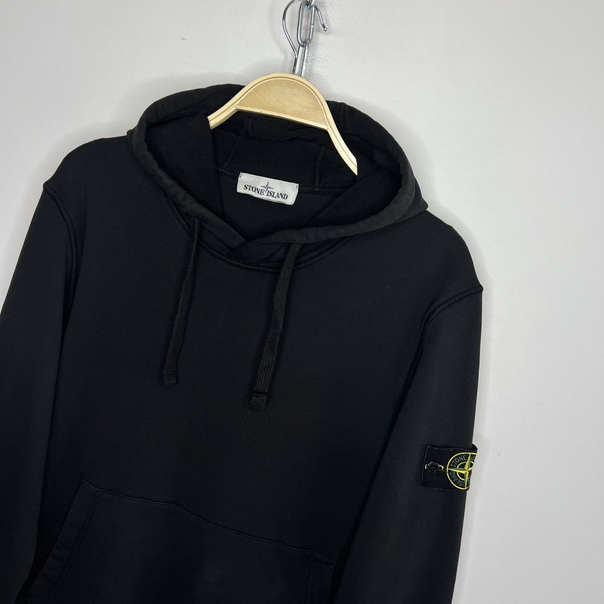 Stone Island Stone Island Hoodie Sweatshirt Hooded Black Patch Logo Size US L / EU 52-54 / 3 - 4 Thumbnail