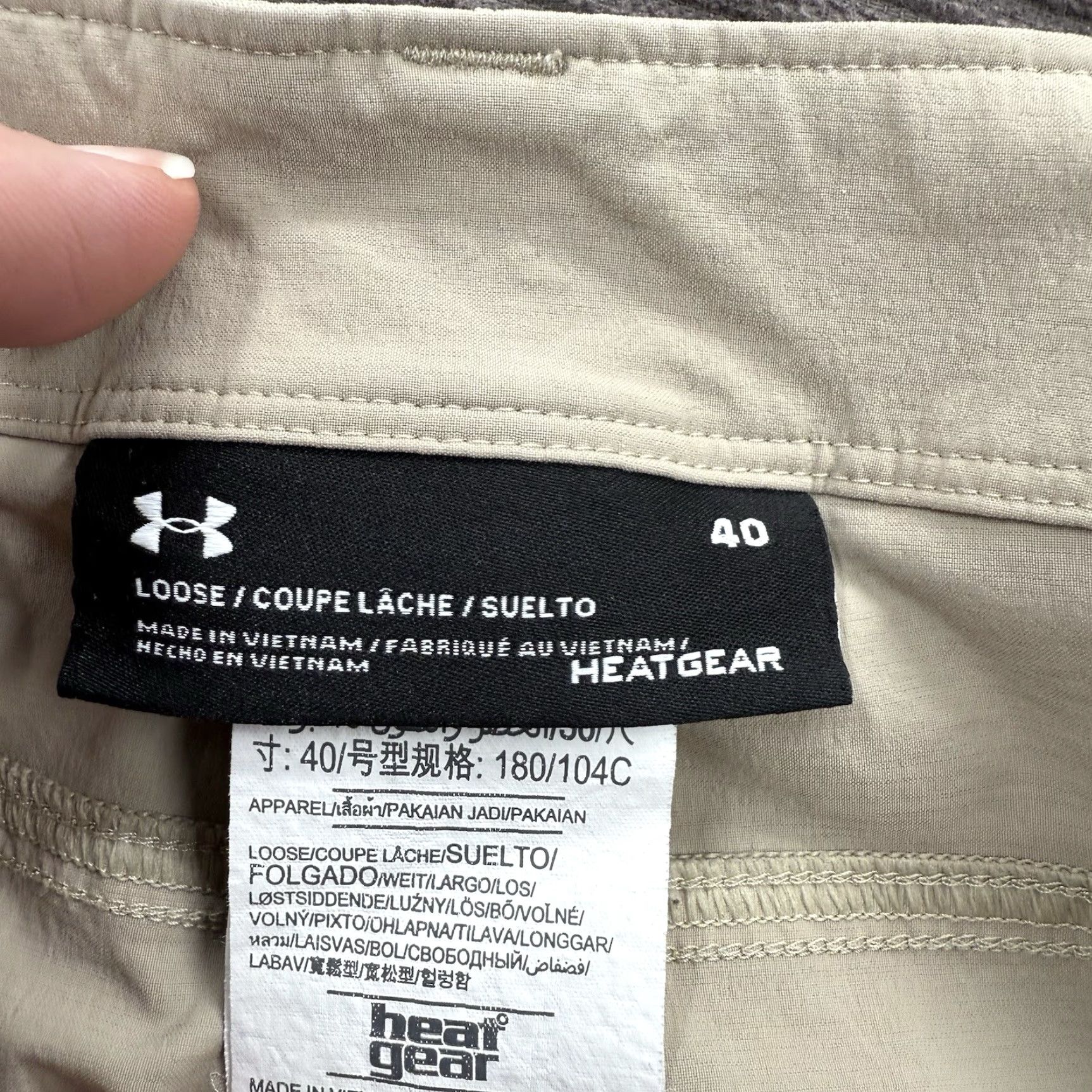 Under Armour Under Armour Heatgear Chino Shorts Mens 40 Brown Nylon Spandex Golf Athletic Casual 10in Inseam Mens Regular Size 40 Brown Nike? Size US 40 / EU 56 - 3 Thumbnail