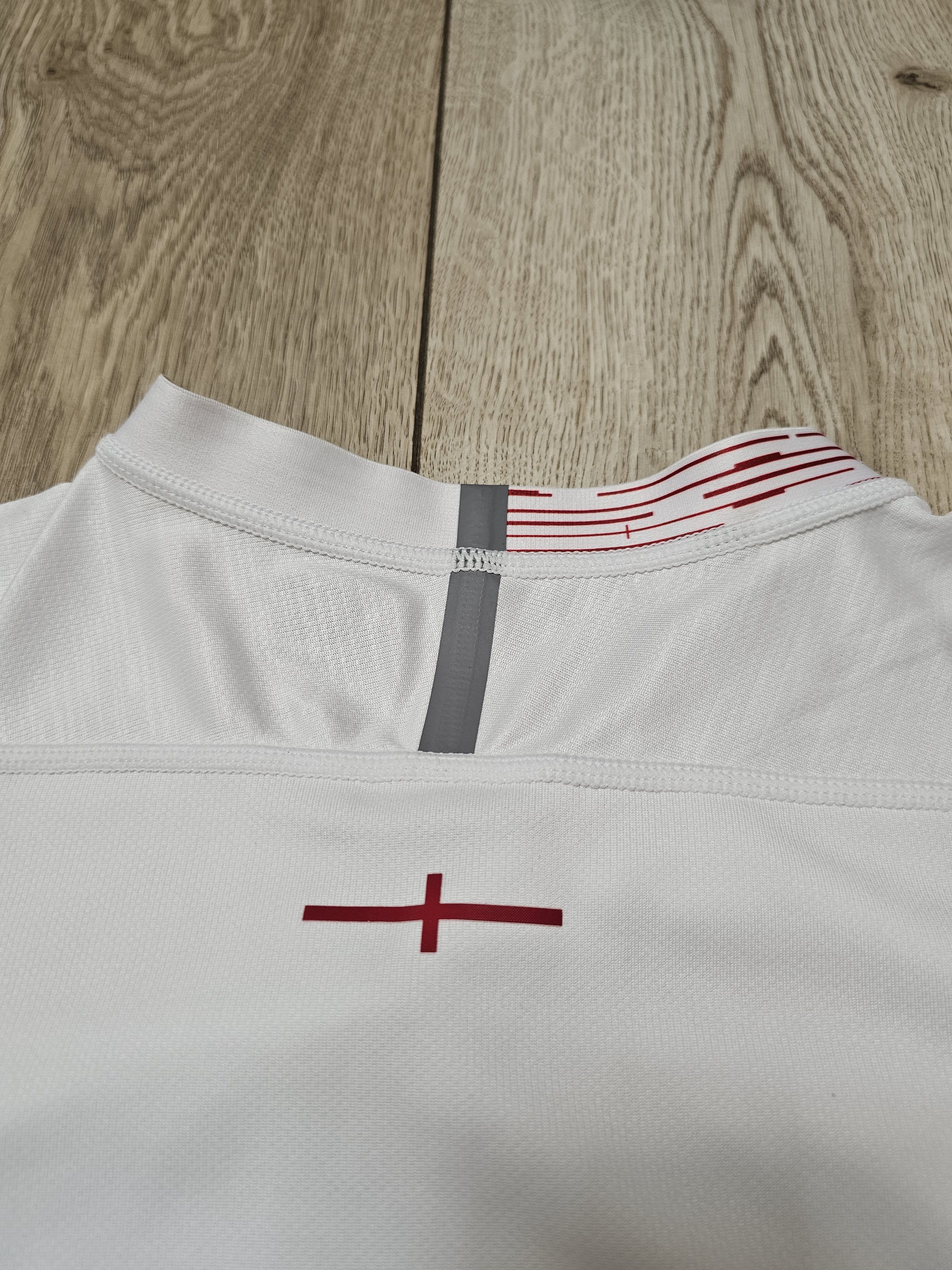 Canterbury of New Zealand ENGLAND RUGBY SHIRT 2019 RUGBY JERSEY WORLD CUP 2019 Size US M / EU 48-50 / 2 - 5 Thumbnail