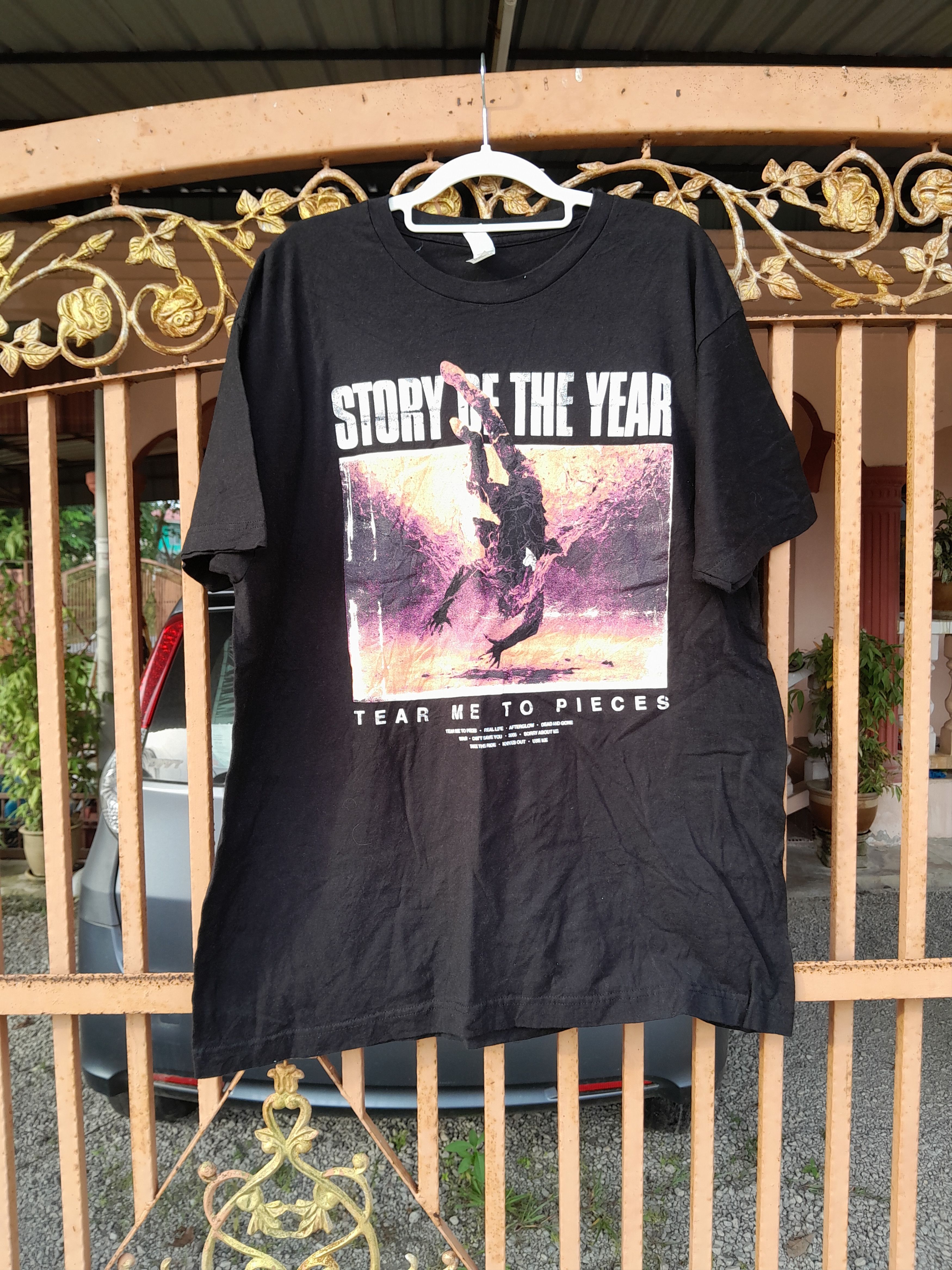 Band Tees STORY OF THE YEAR BAND Size US XL / EU 56 / 4 - 1 Thumbnail