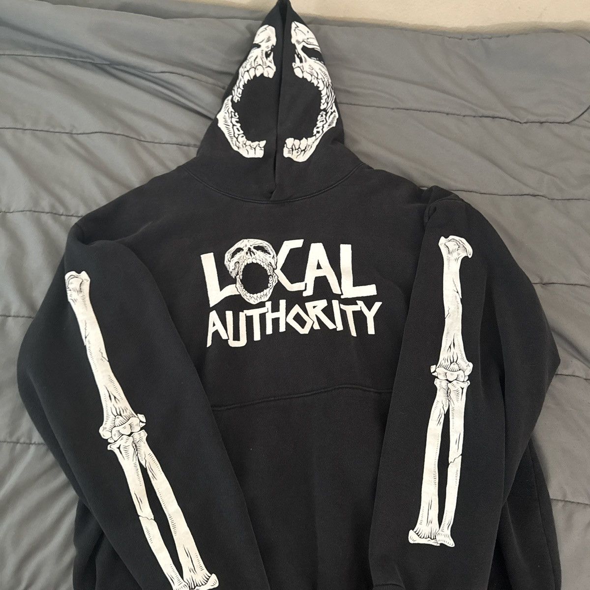 Local Authority LA Skull O hoodie