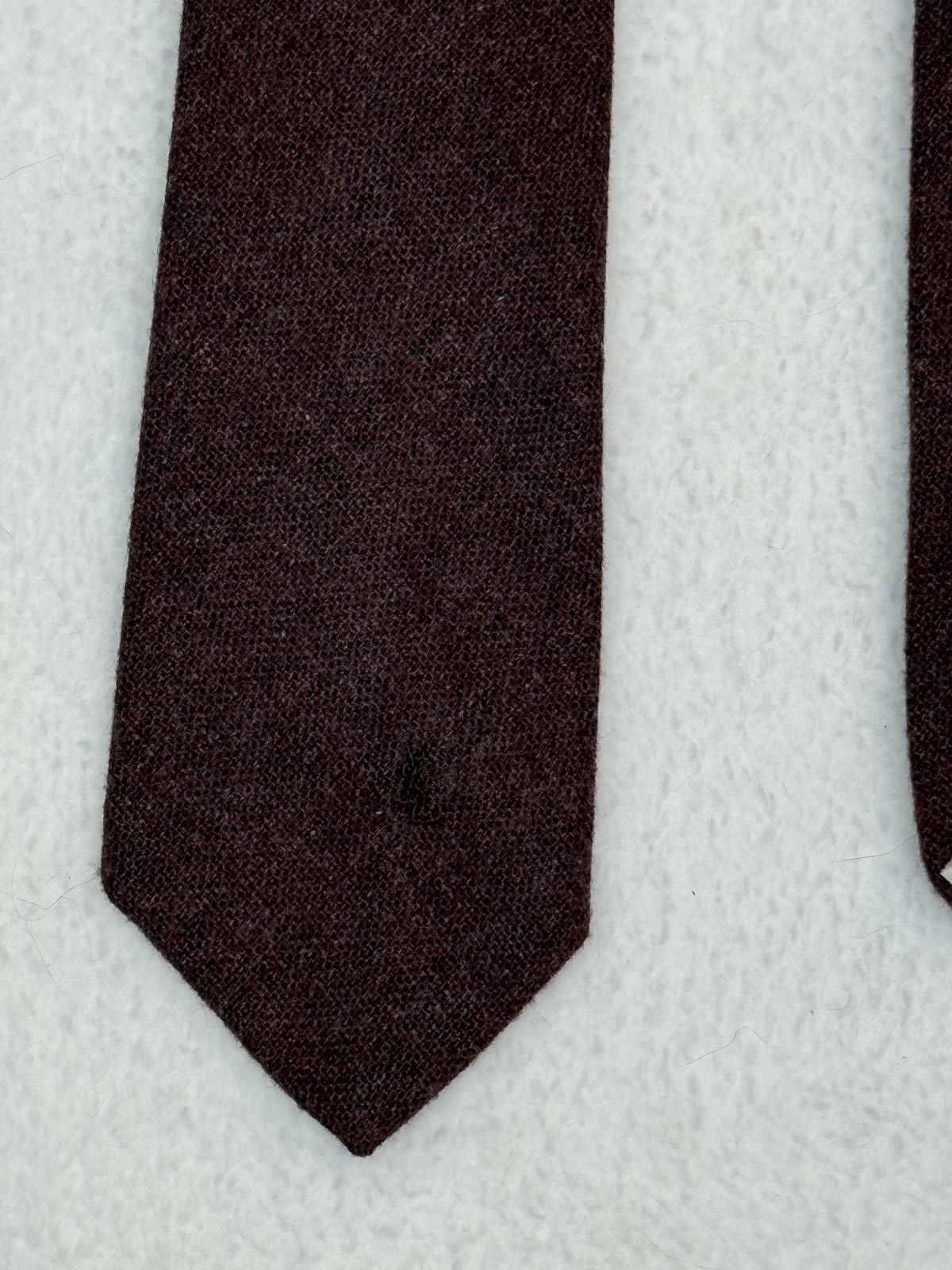 Yves Saint Laurent Yves Saint Laurent Classic Men's Wool Tie Burgundy Bliss Size ONE SIZE - 2 Thumbnail