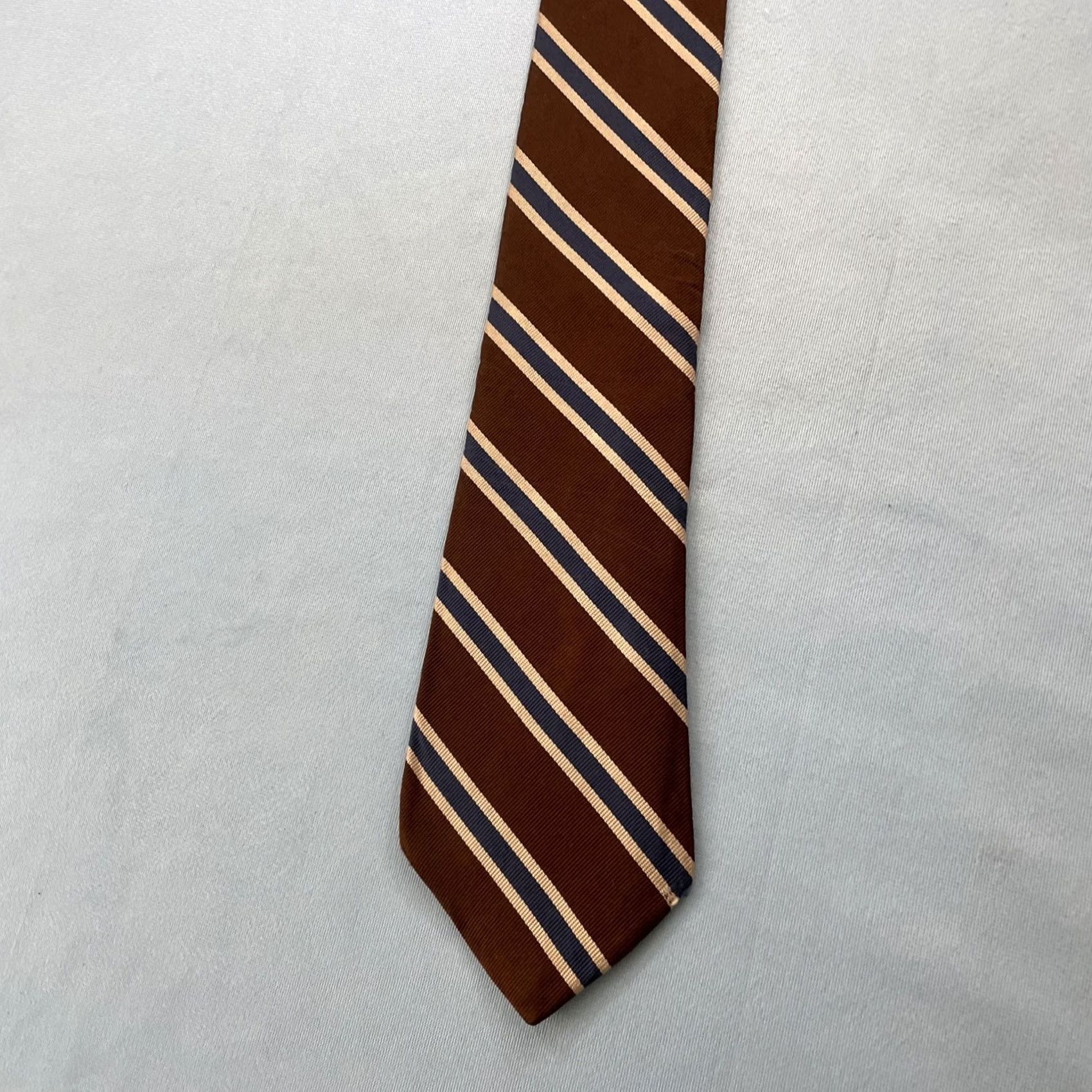 Vintage VINTAGE The Toggery Shop Organzine Warp Fine Repp Tie Brown Navy Blue Stripe vtg 4x56 Capsule Wide Necktie Mens Tie Size ONE SIZE - 4 Thumbnail