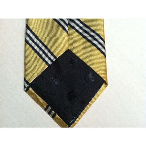 Brooks Brothers BROOKS BROTHERS MENS NEW YELLOW 100%SILK TIE WIDTH: 3 3/4" Size ONE SIZE - 4 Thumbnail